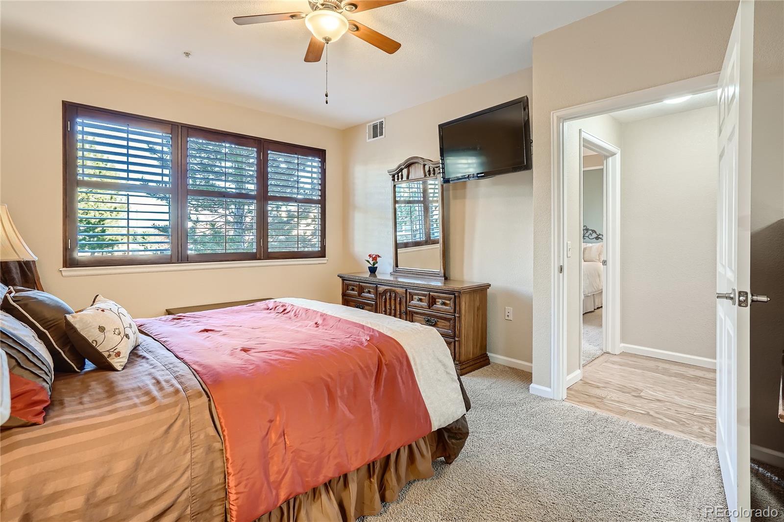 MLS Image #18 for 14189  sun blaze loop,broomfield, Colorado