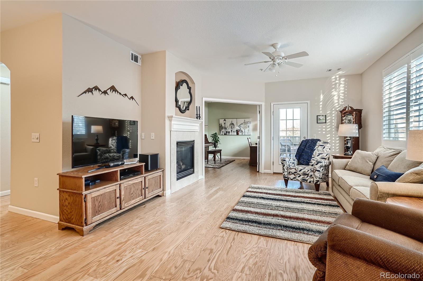 MLS Image #4 for 14189  sun blaze loop,broomfield, Colorado