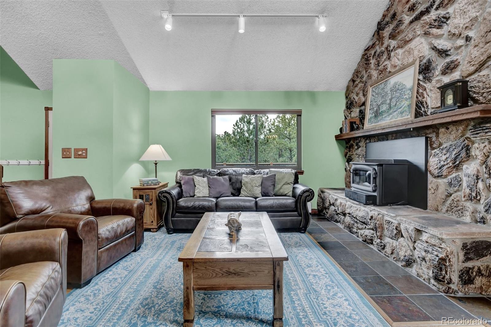 MLS Image #7 for 1470  deer creek road,monument, Colorado