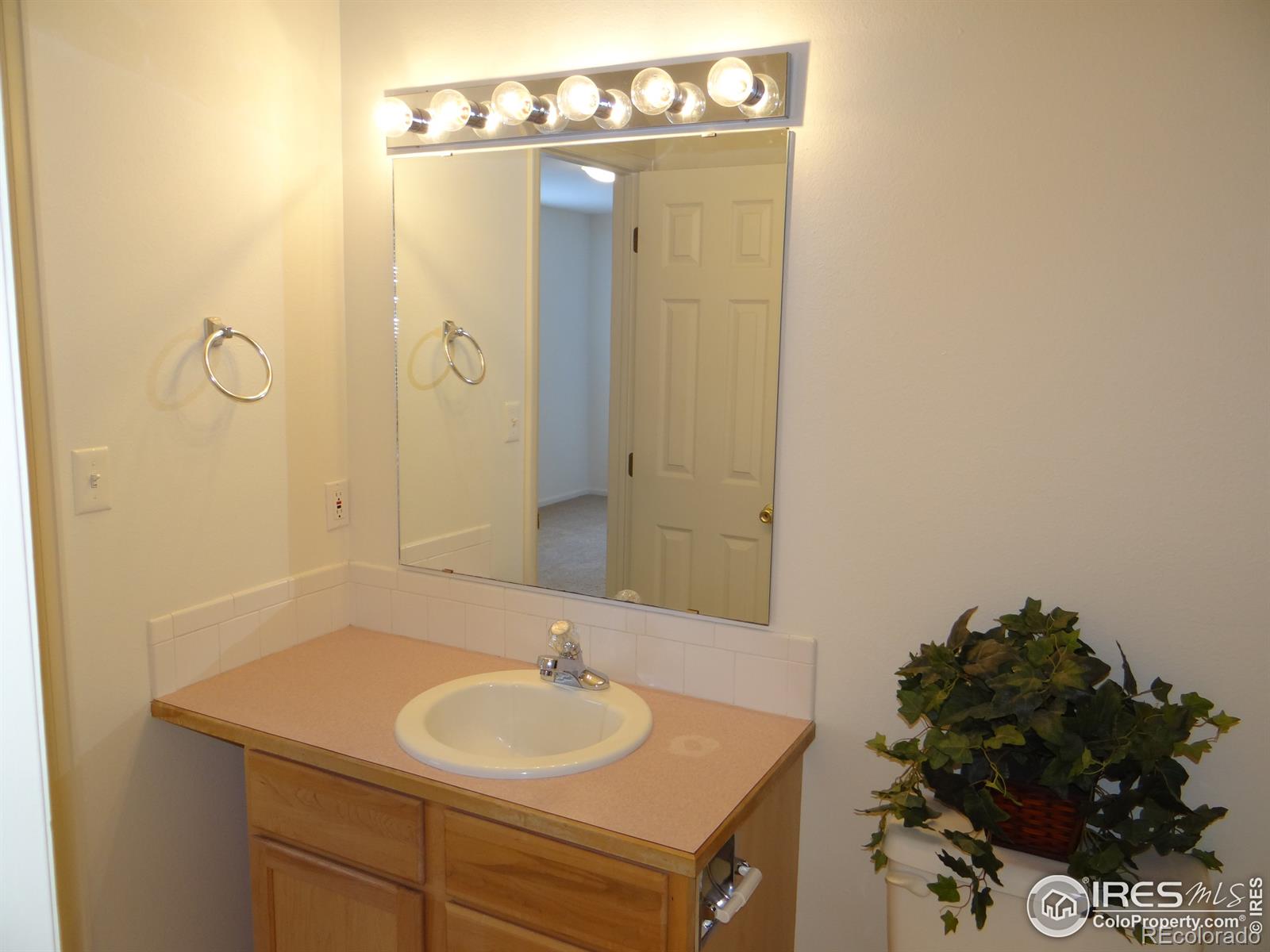 MLS Image #10 for 2162  meadow court,longmont, Colorado