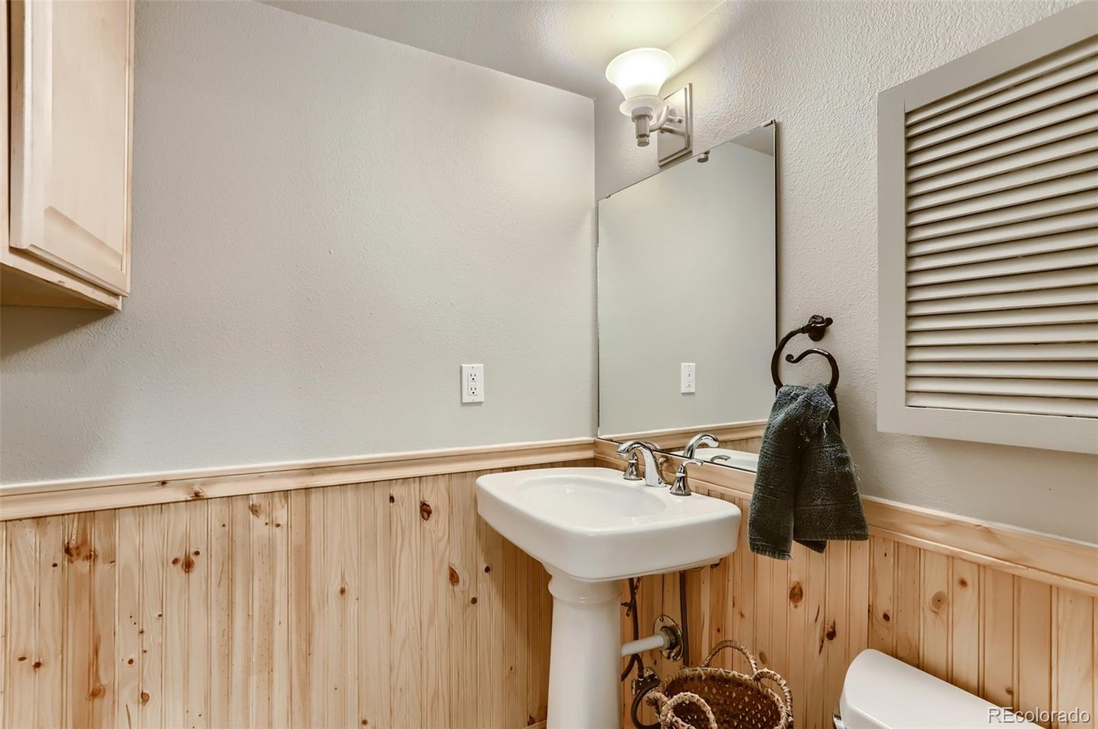 MLS Image #11 for 1022  lee way,longmont, Colorado
