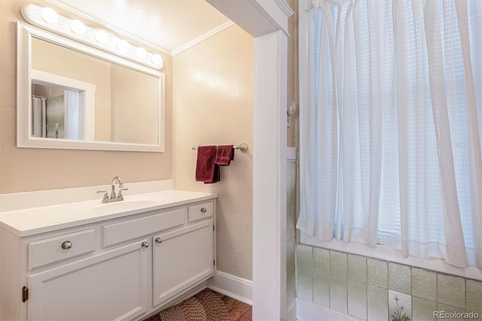 MLS Image #15 for 4742  pearl street,denver, Colorado