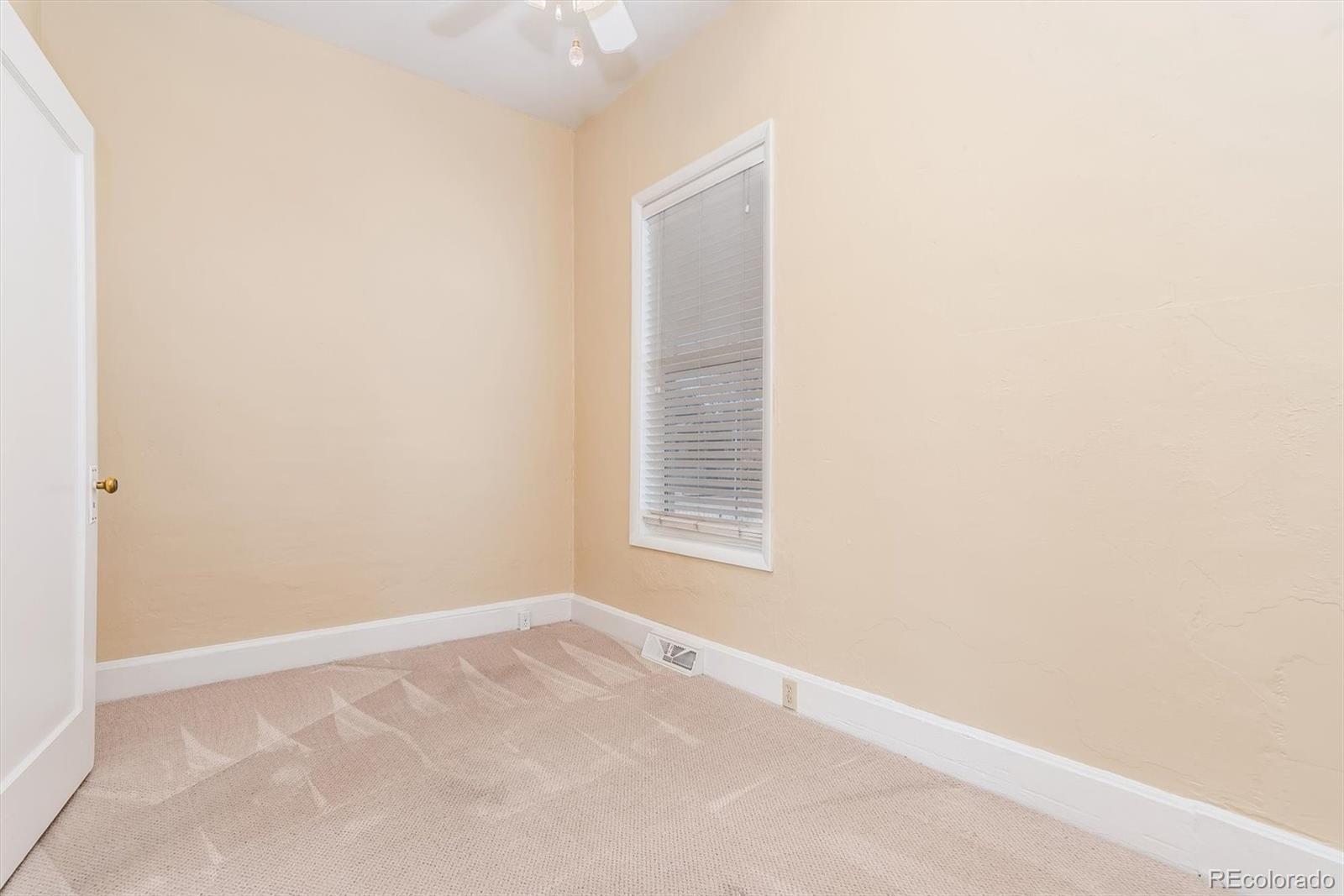 MLS Image #7 for 4742  pearl street,denver, Colorado