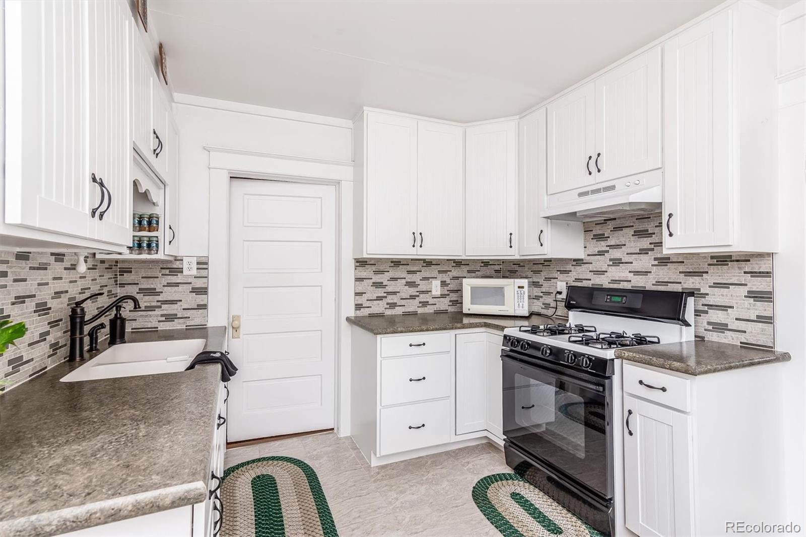 MLS Image #9 for 4742  pearl street,denver, Colorado