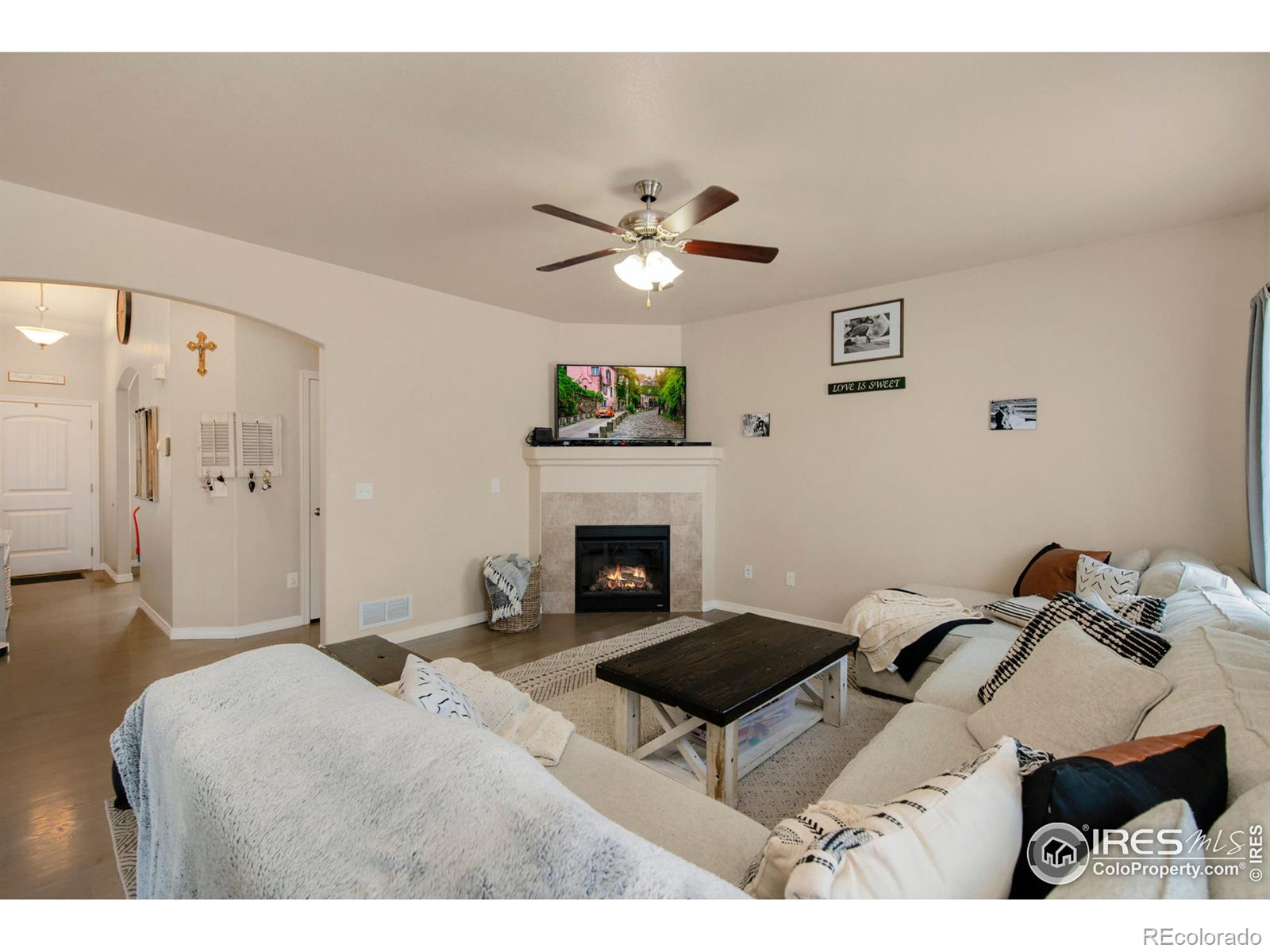 MLS Image #5 for 7415  rosecroft drive,windsor, Colorado