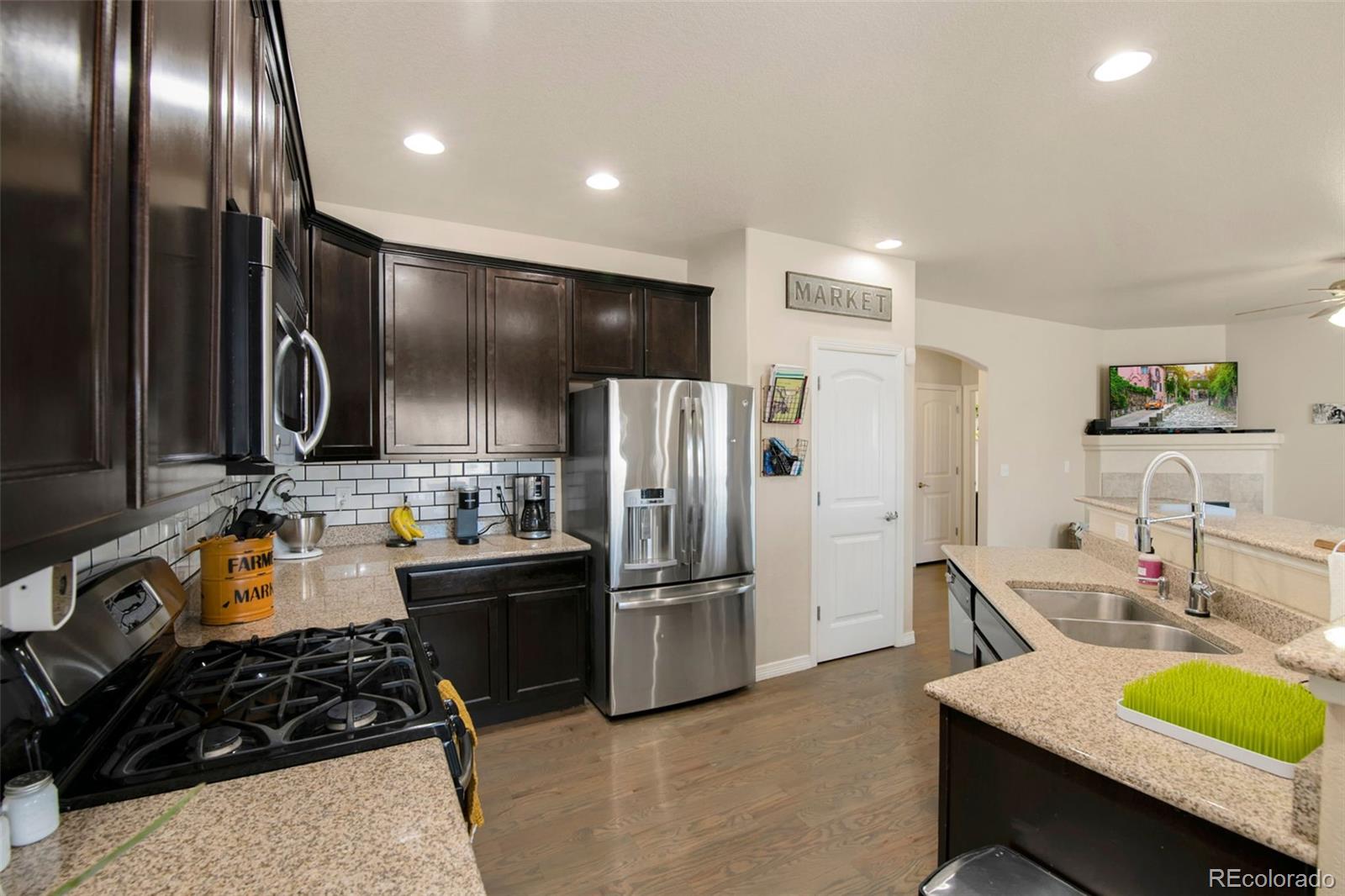 MLS Image #10 for 7415  rosecroft drive,windsor, Colorado