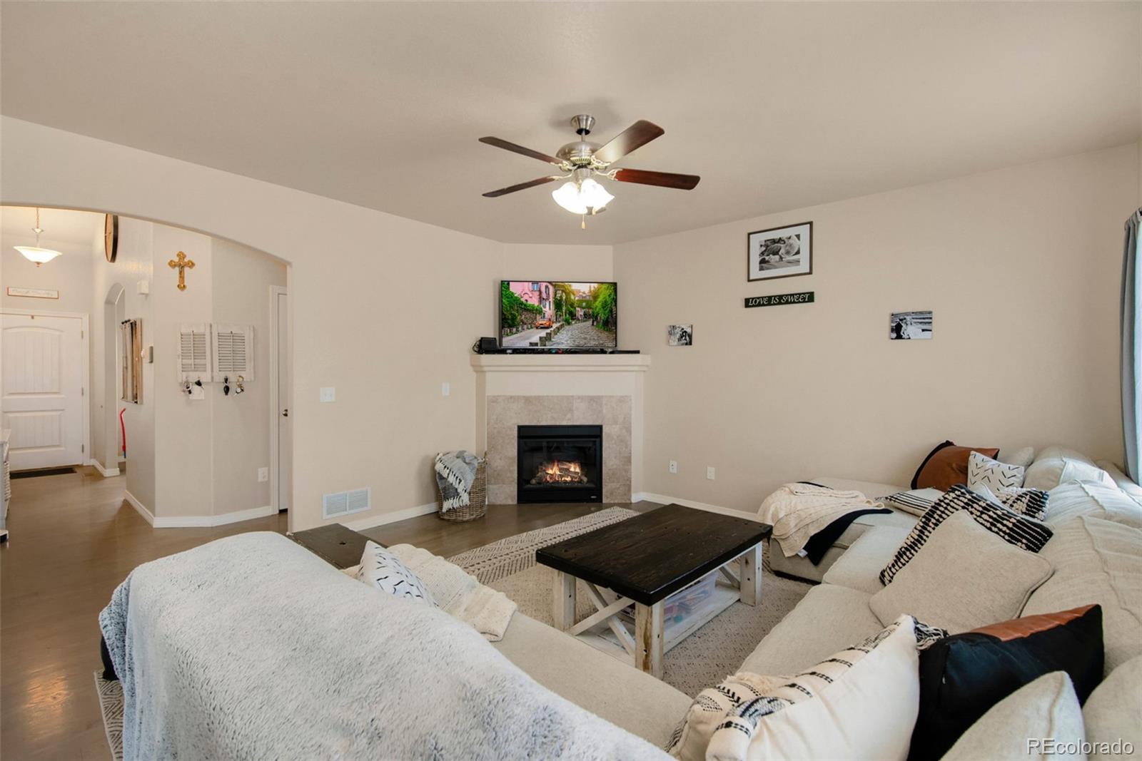 MLS Image #7 for 7415  rosecroft drive,windsor, Colorado