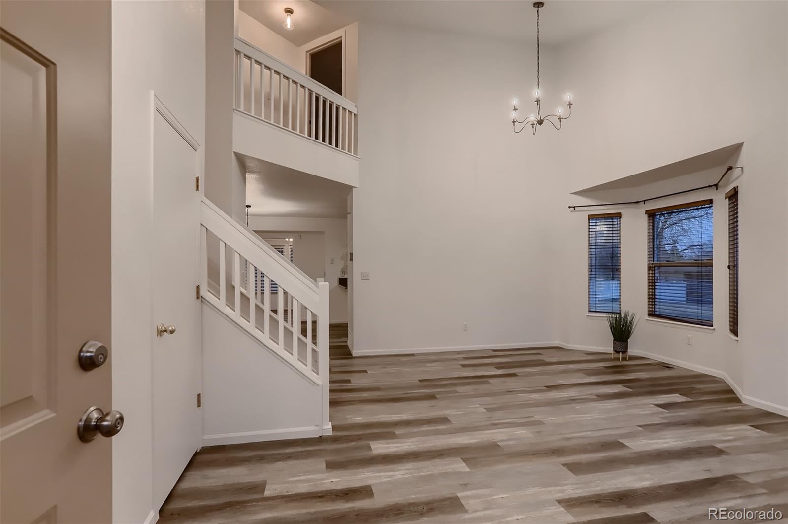 MLS Image #2 for 1499  lincoln circle,longmont, Colorado