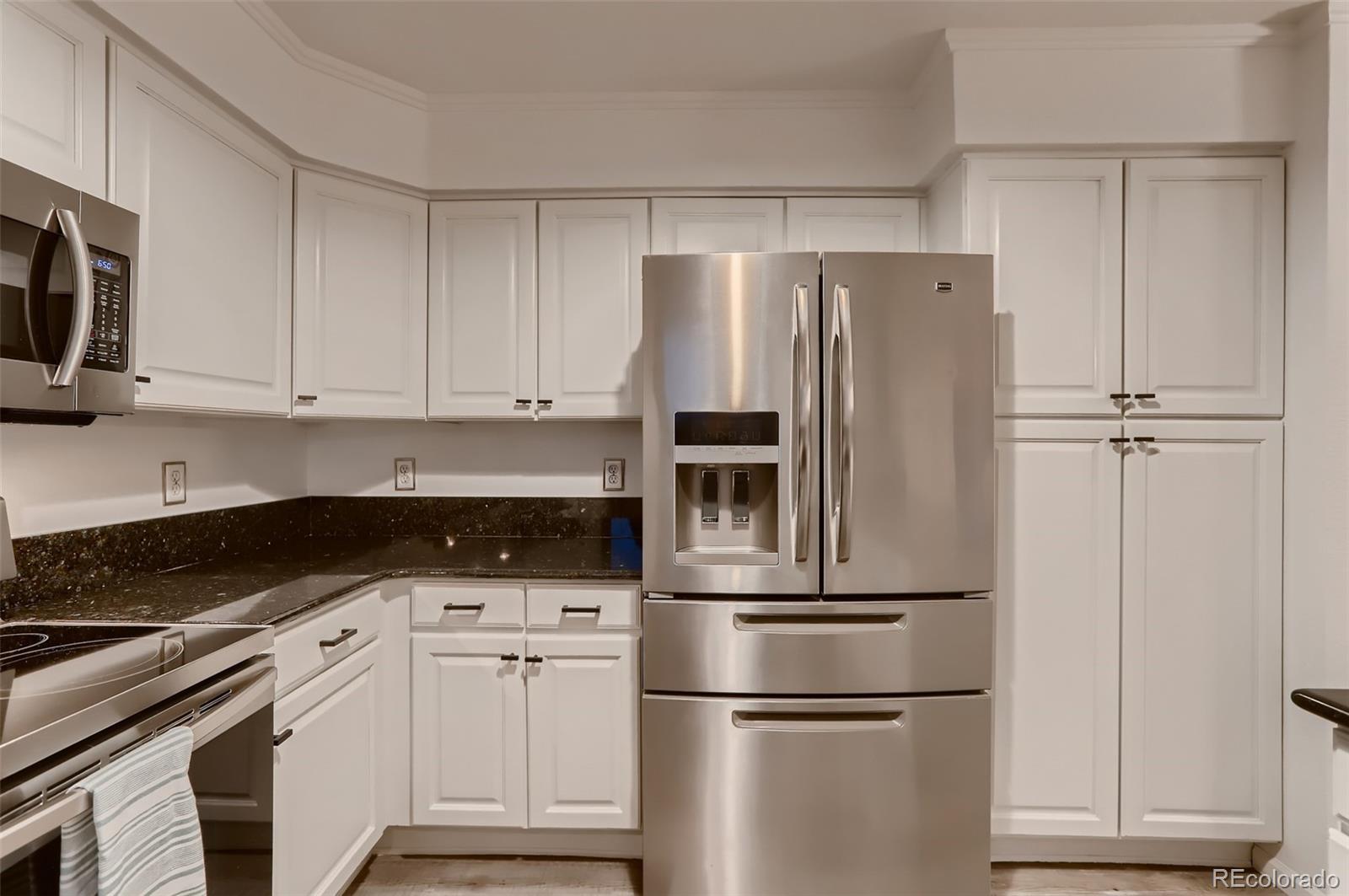 MLS Image #9 for 1499  lincoln circle,longmont, Colorado