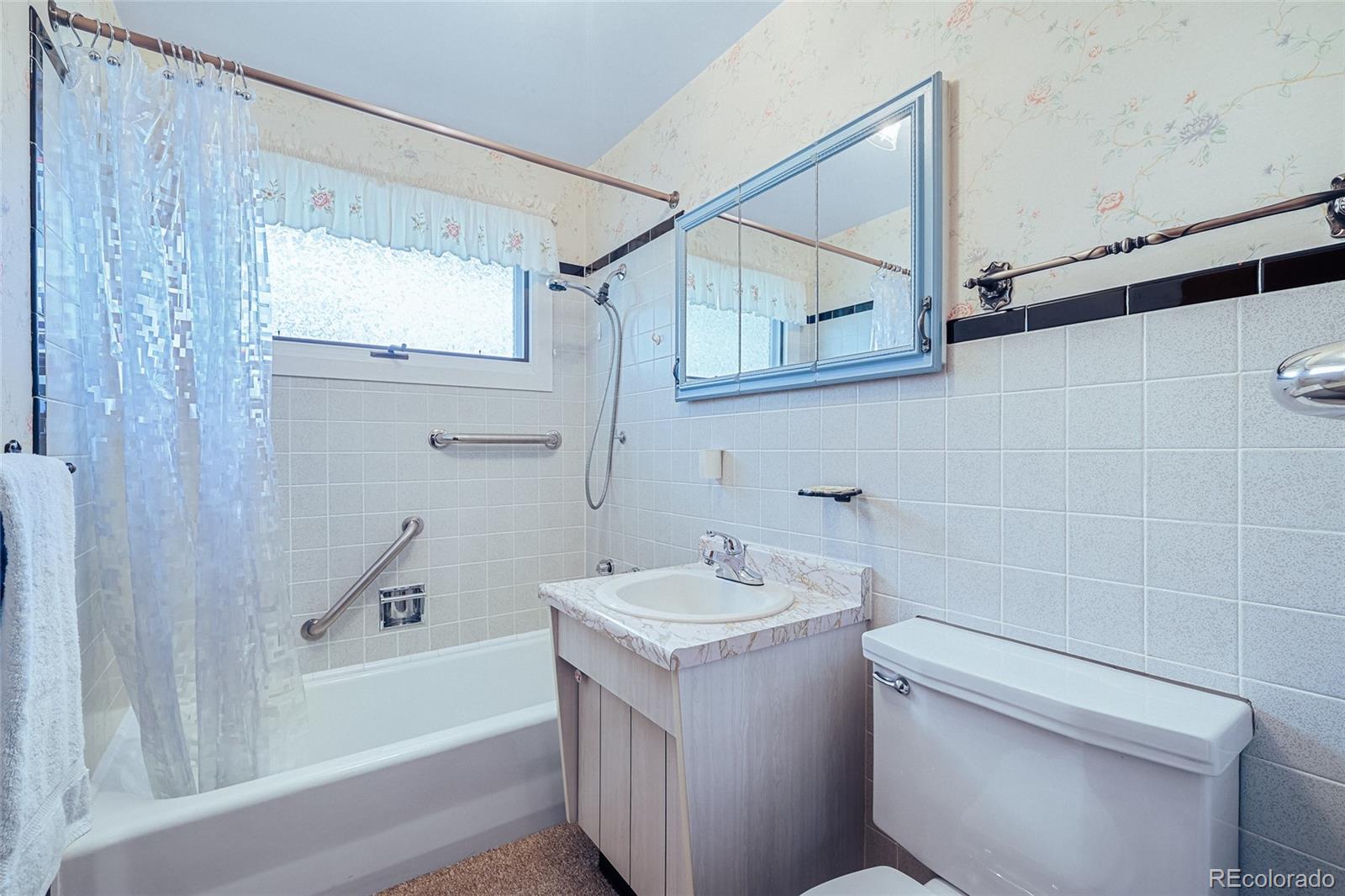 MLS Image #16 for 2627  meadowlark lane,colorado springs, Colorado