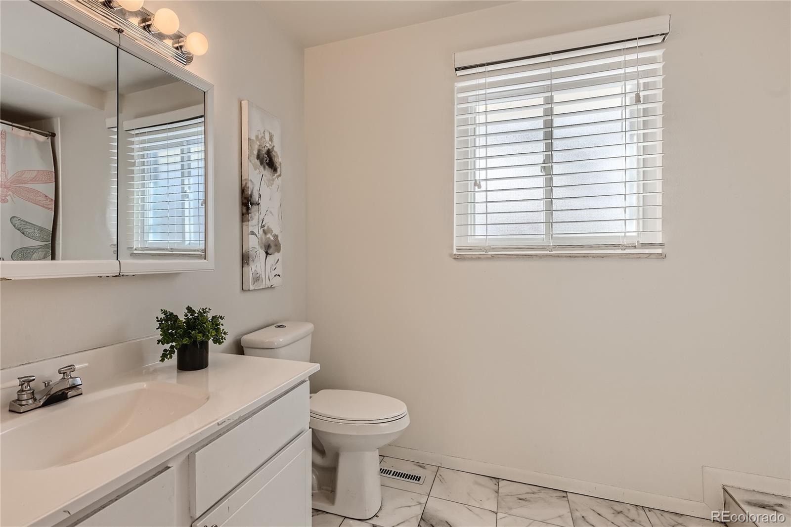 MLS Image #17 for 7035 s spruce drive,centennial, Colorado