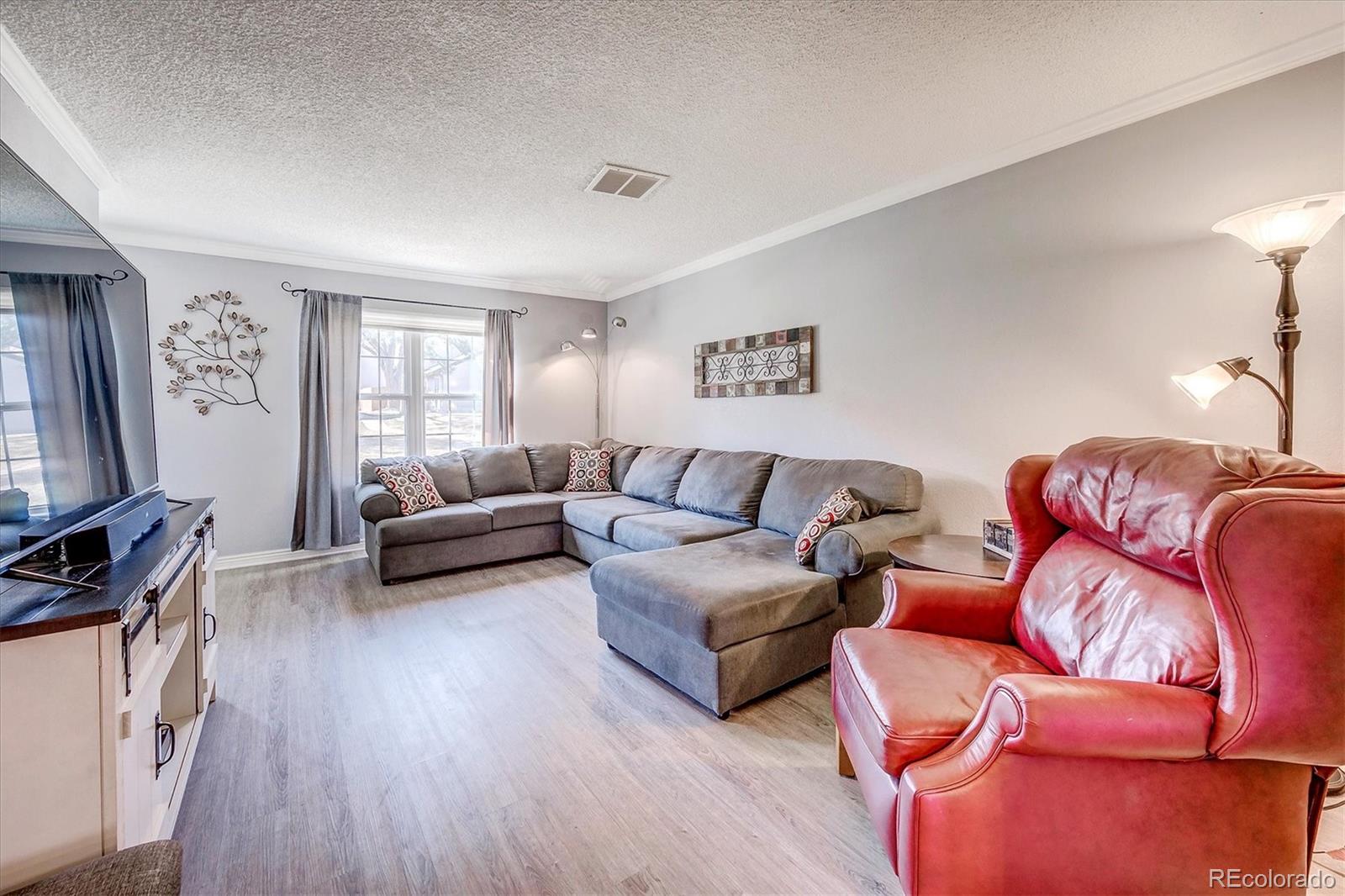 MLS Image #10 for 7110 s gaylord street,centennial, Colorado