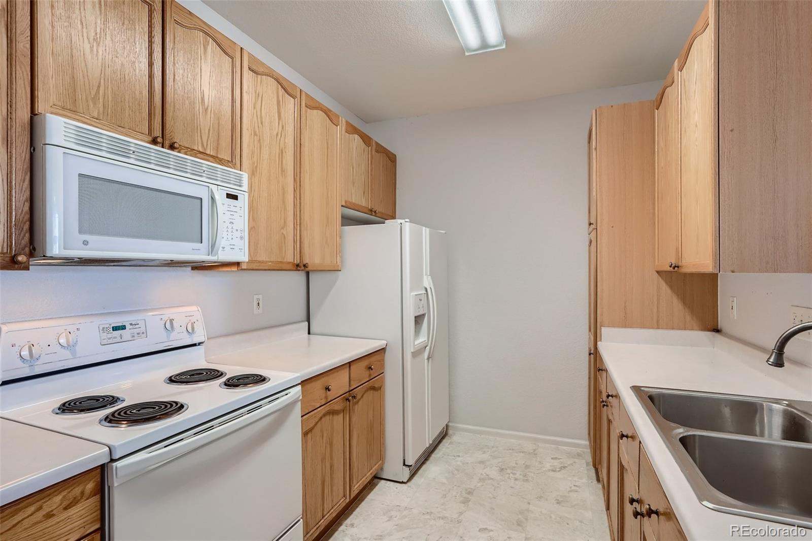 MLS Image #10 for 14241 e 1st drive,aurora, Colorado