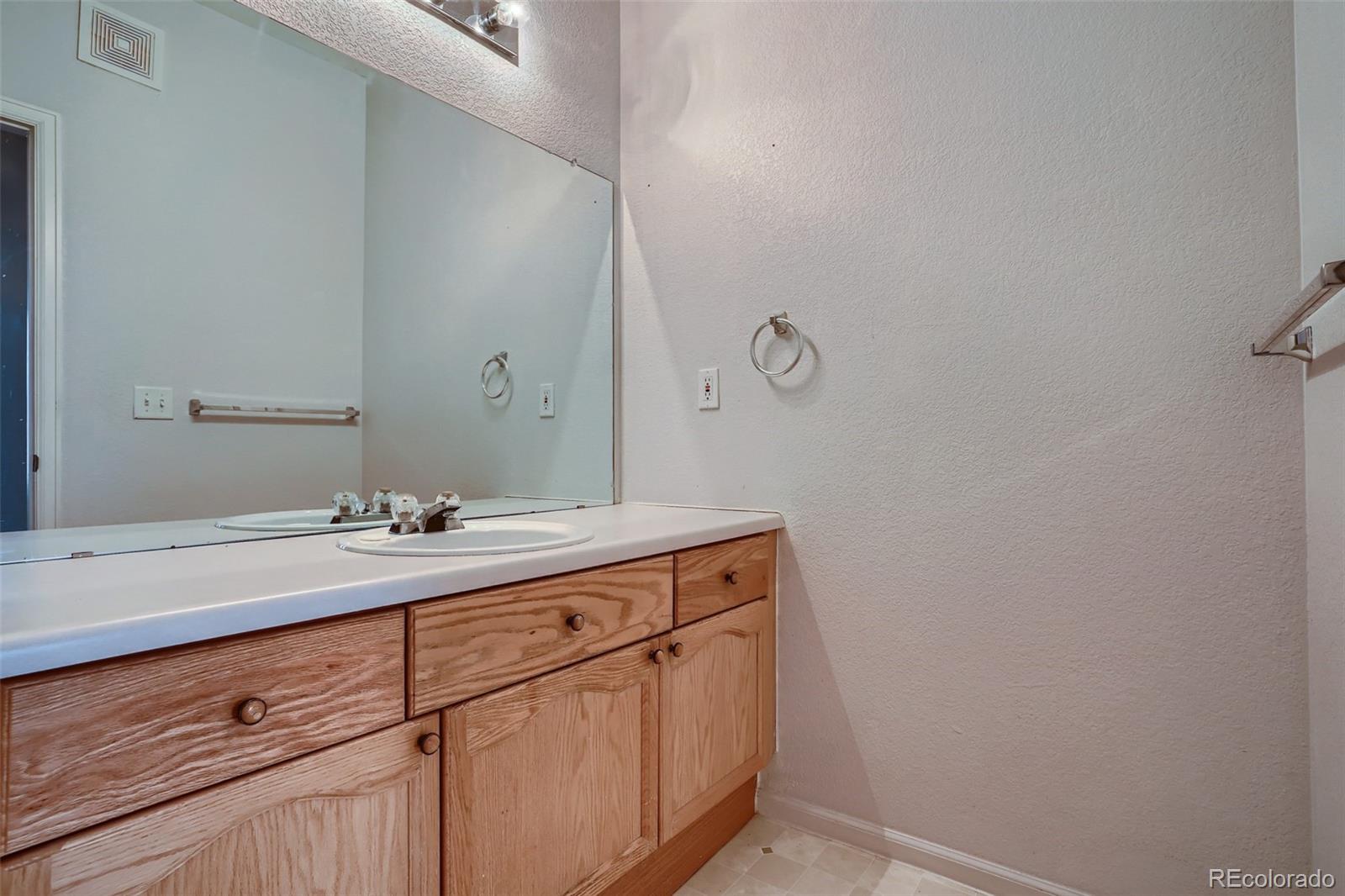 MLS Image #20 for 14241 e 1st drive,aurora, Colorado