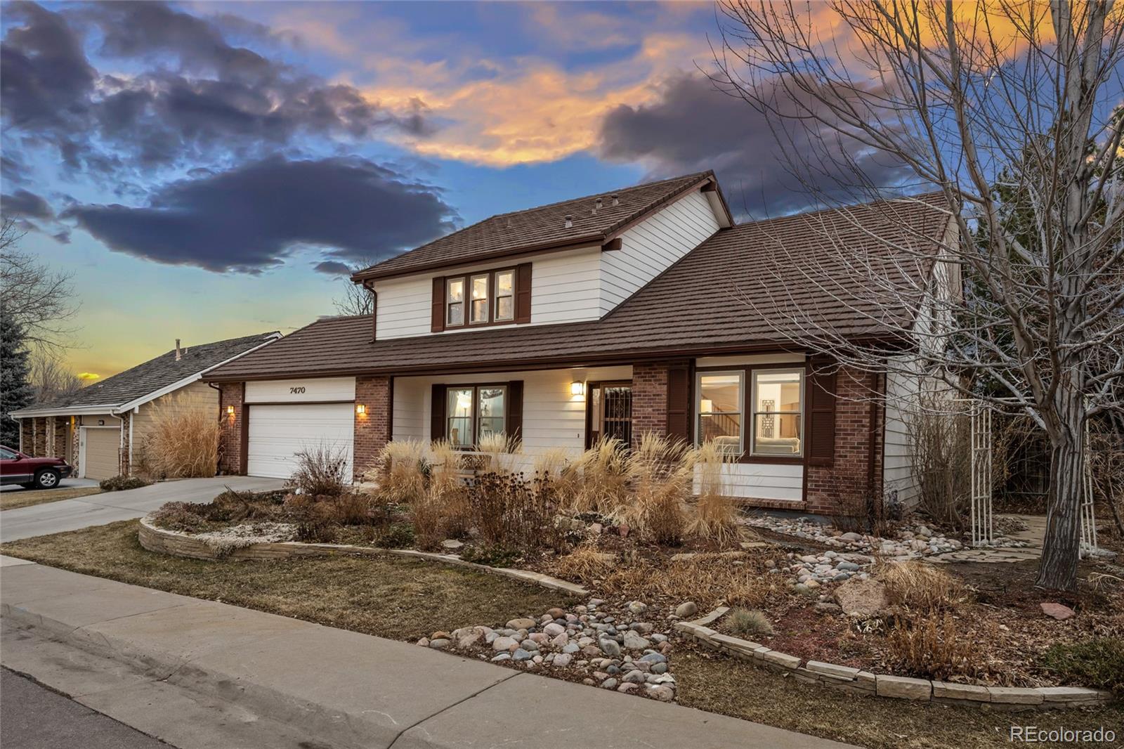 MLS Image #0 for 7470 s steele circle,centennial, Colorado