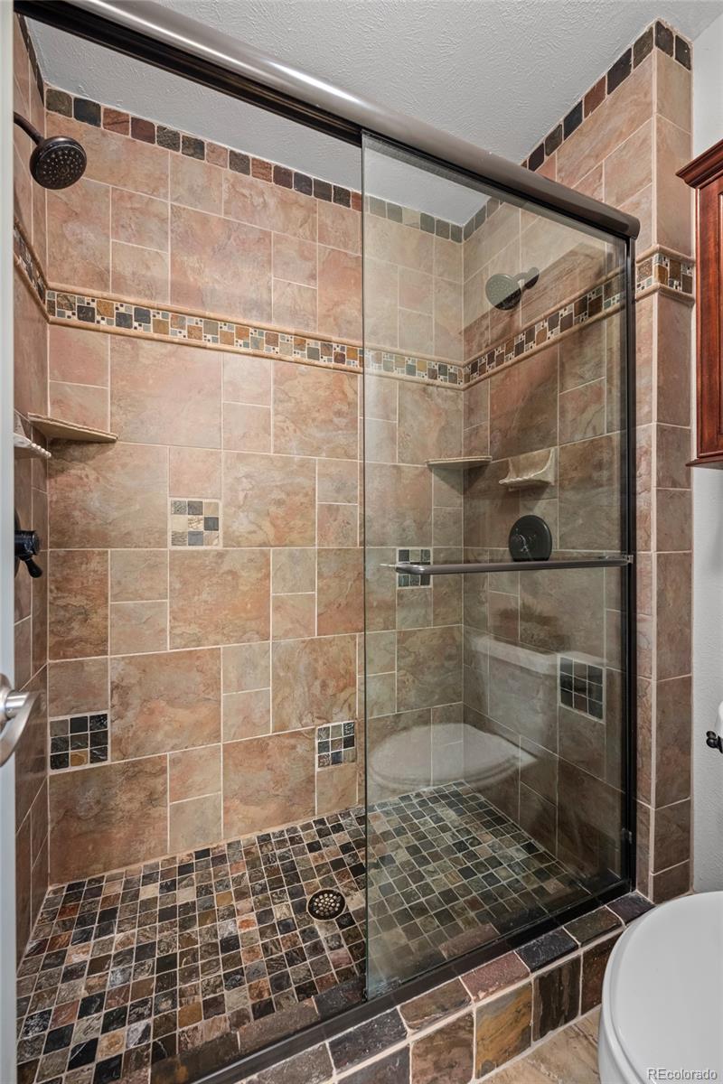 MLS Image #24 for 7470 s steele circle,centennial, Colorado