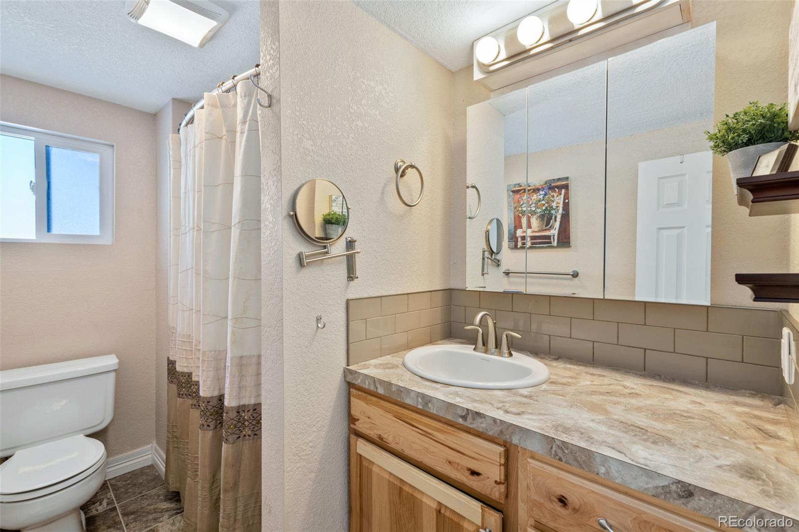MLS Image #14 for 1321 e 5th street,loveland, Colorado