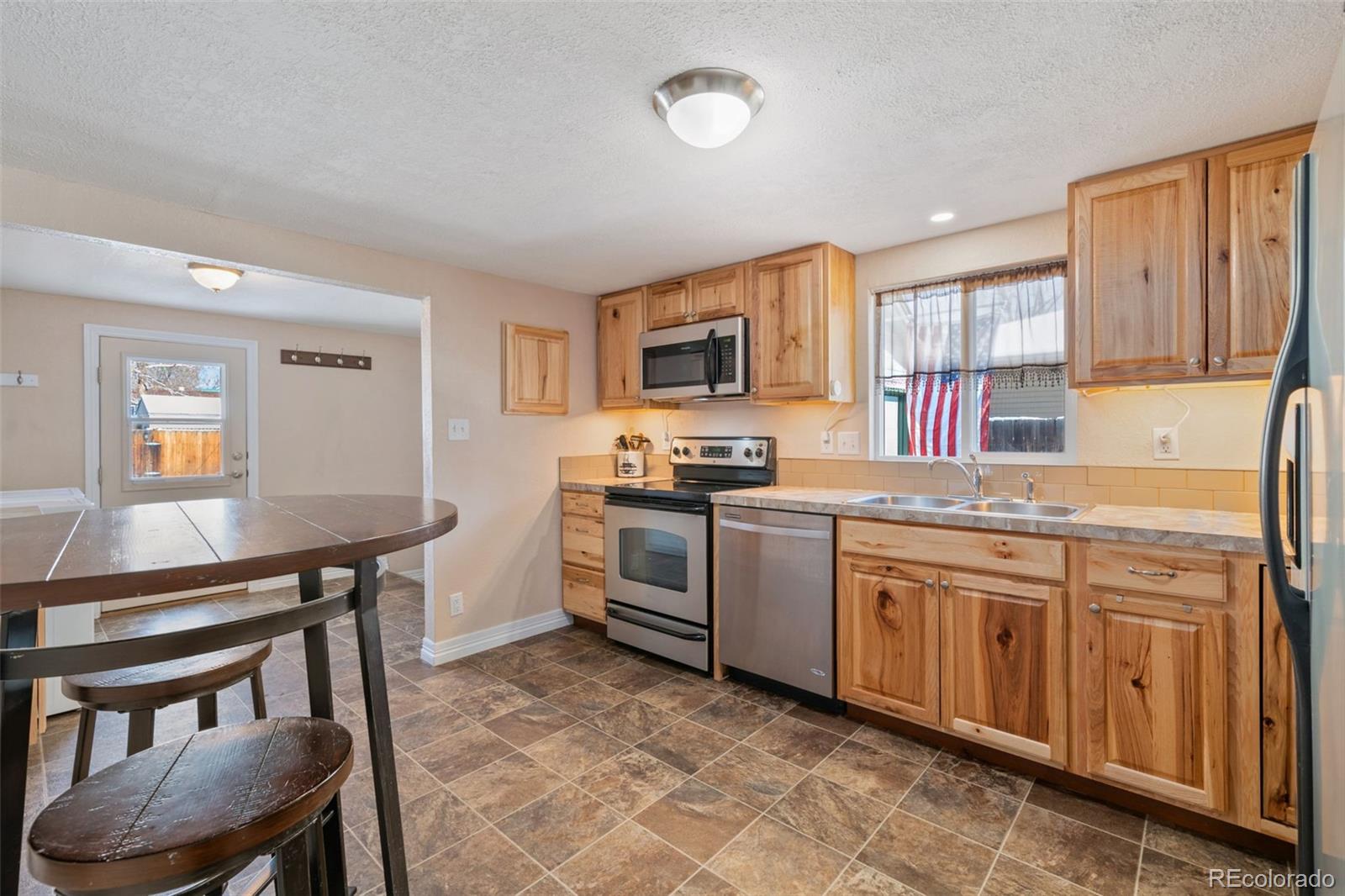 MLS Image #6 for 1321 e 5th street,loveland, Colorado