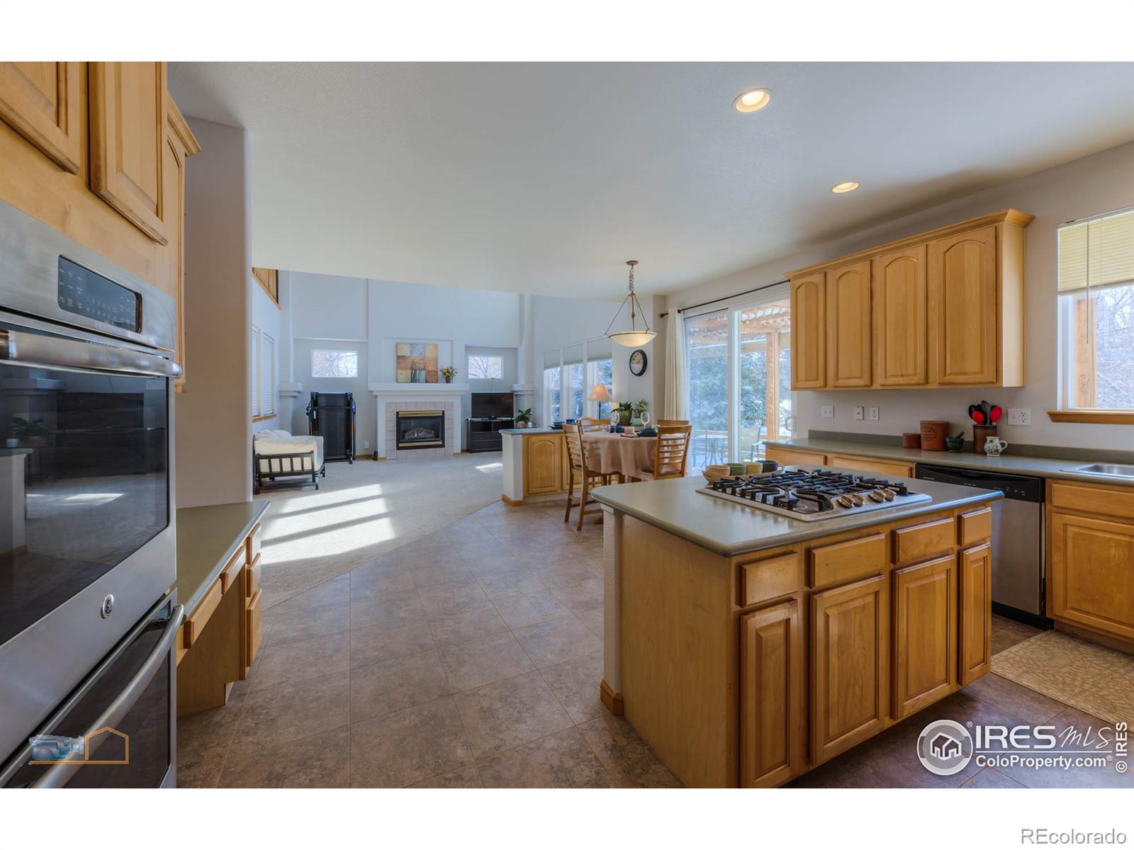MLS Image #4 for 1825  ashford circle,longmont, Colorado