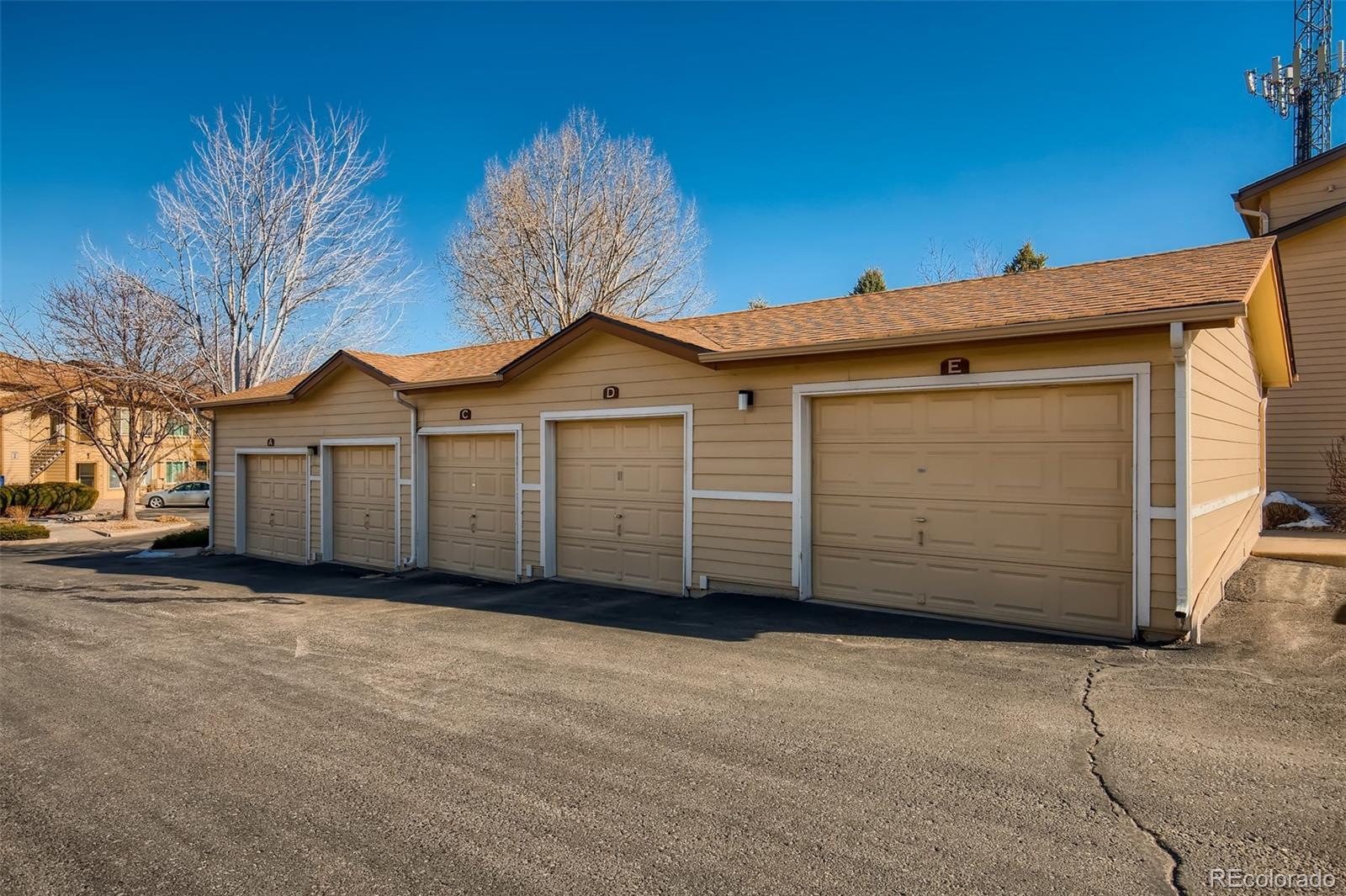 MLS Image #23 for 4875 s balsam way,littleton, Colorado