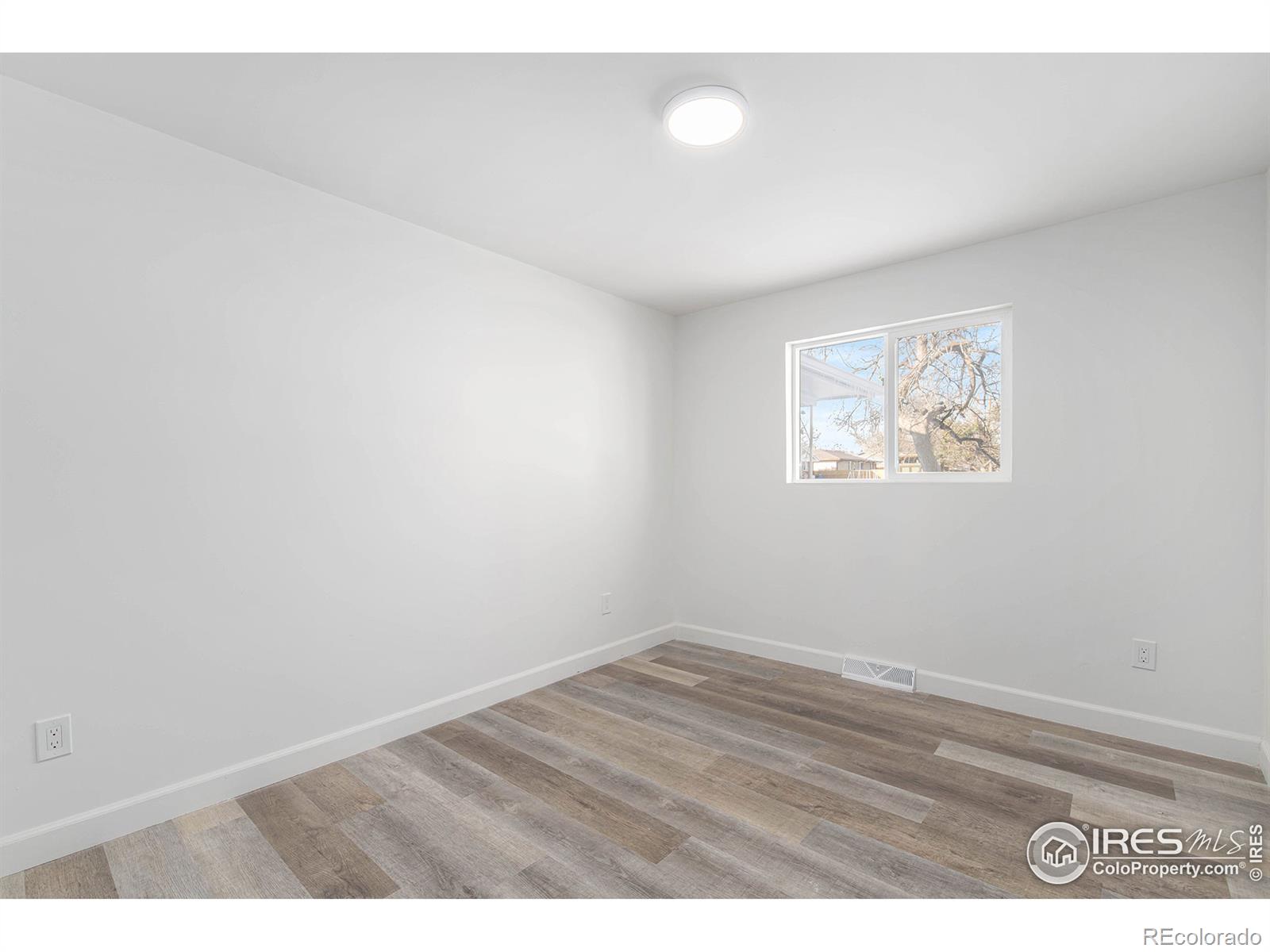MLS Image #16 for 1330 w 6th avenue,broomfield, Colorado