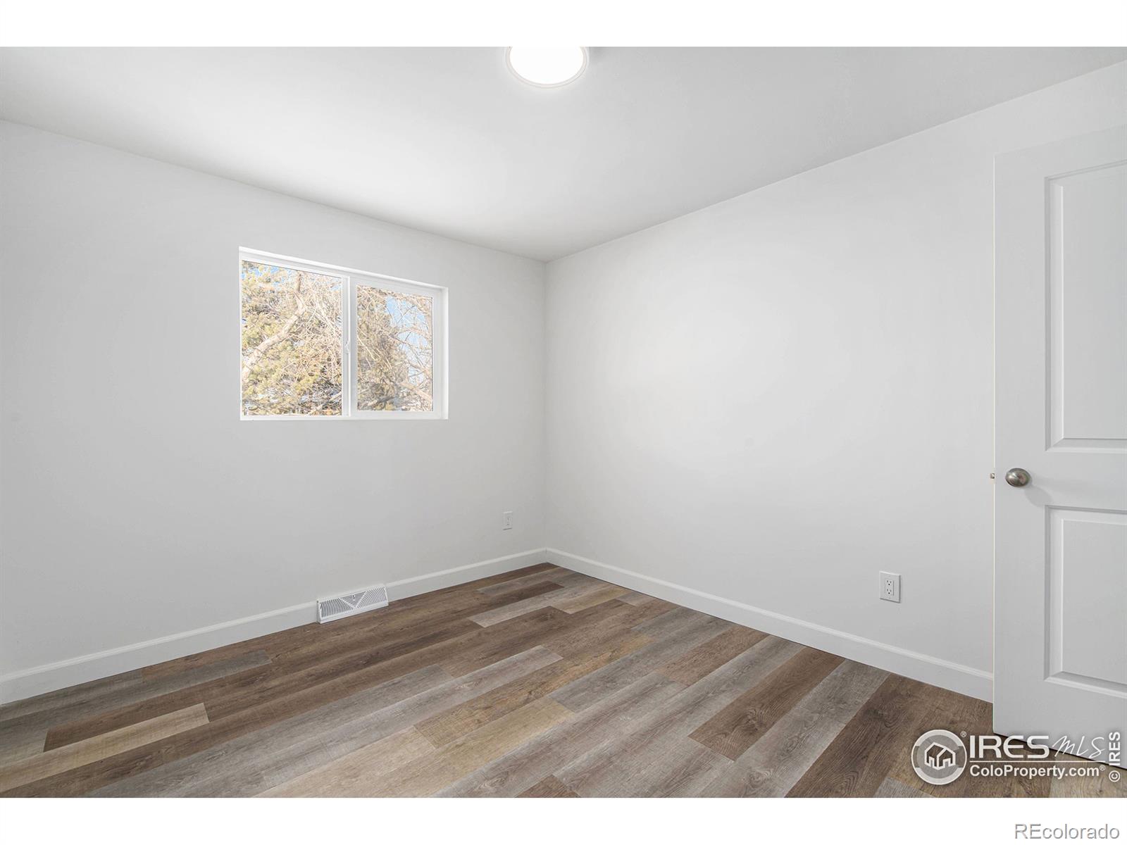 MLS Image #18 for 1330 w 6th avenue,broomfield, Colorado