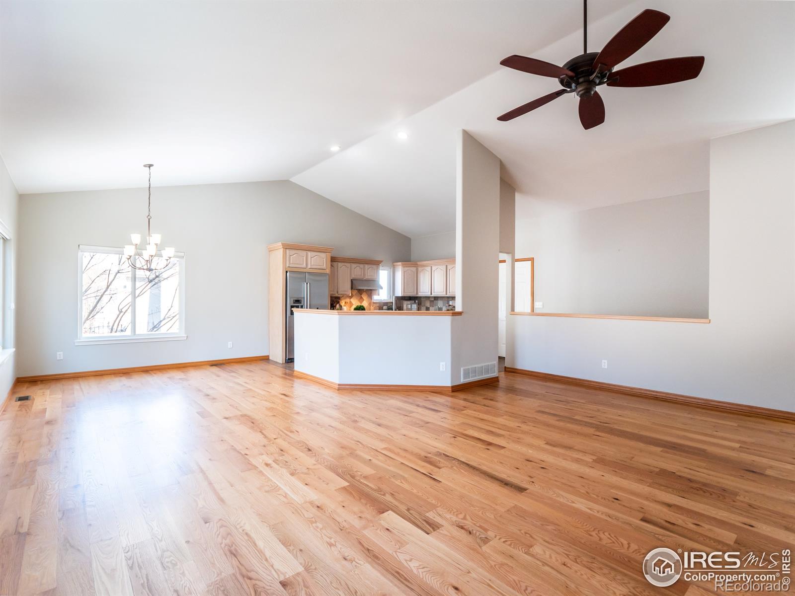 MLS Image #11 for 1670  stove prairie circle,loveland, Colorado