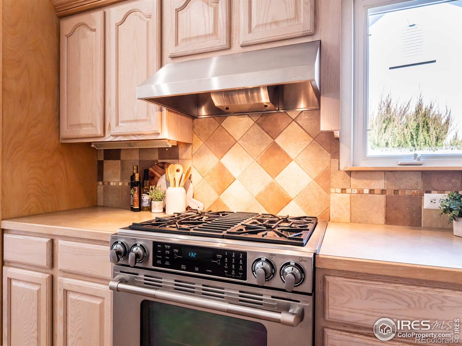 MLS Image #7 for 1670  stove prairie circle,loveland, Colorado