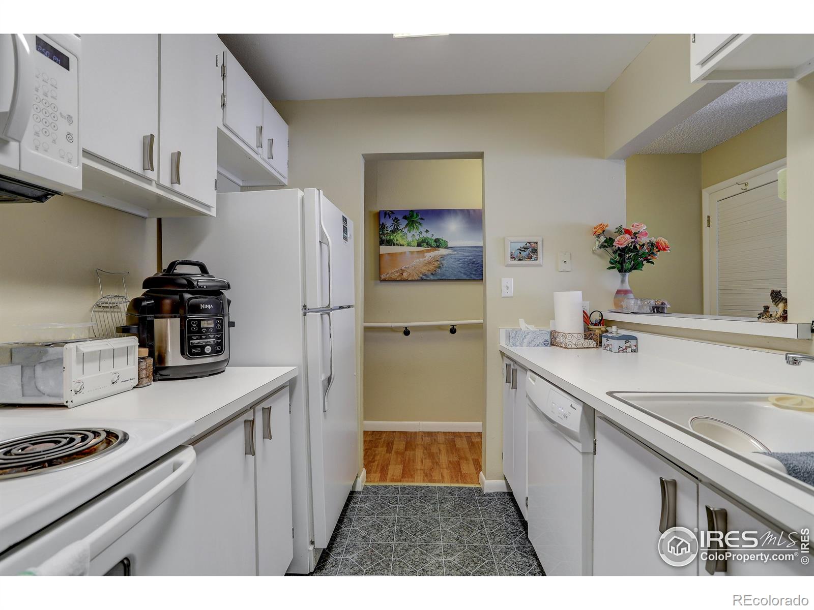 MLS Image #11 for 2713  19th st dr,greeley, Colorado