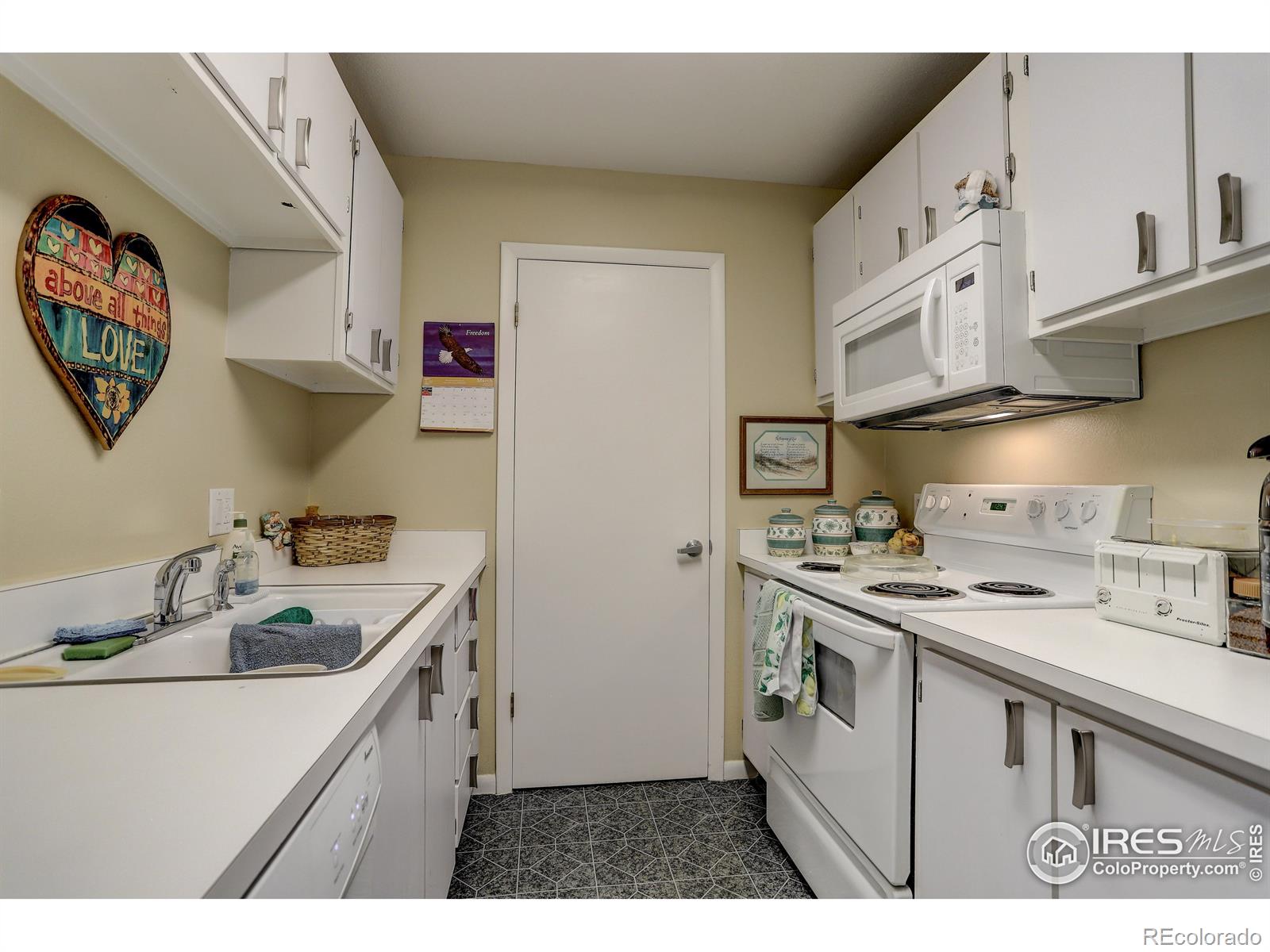 MLS Image #13 for 2713  19th st dr,greeley, Colorado