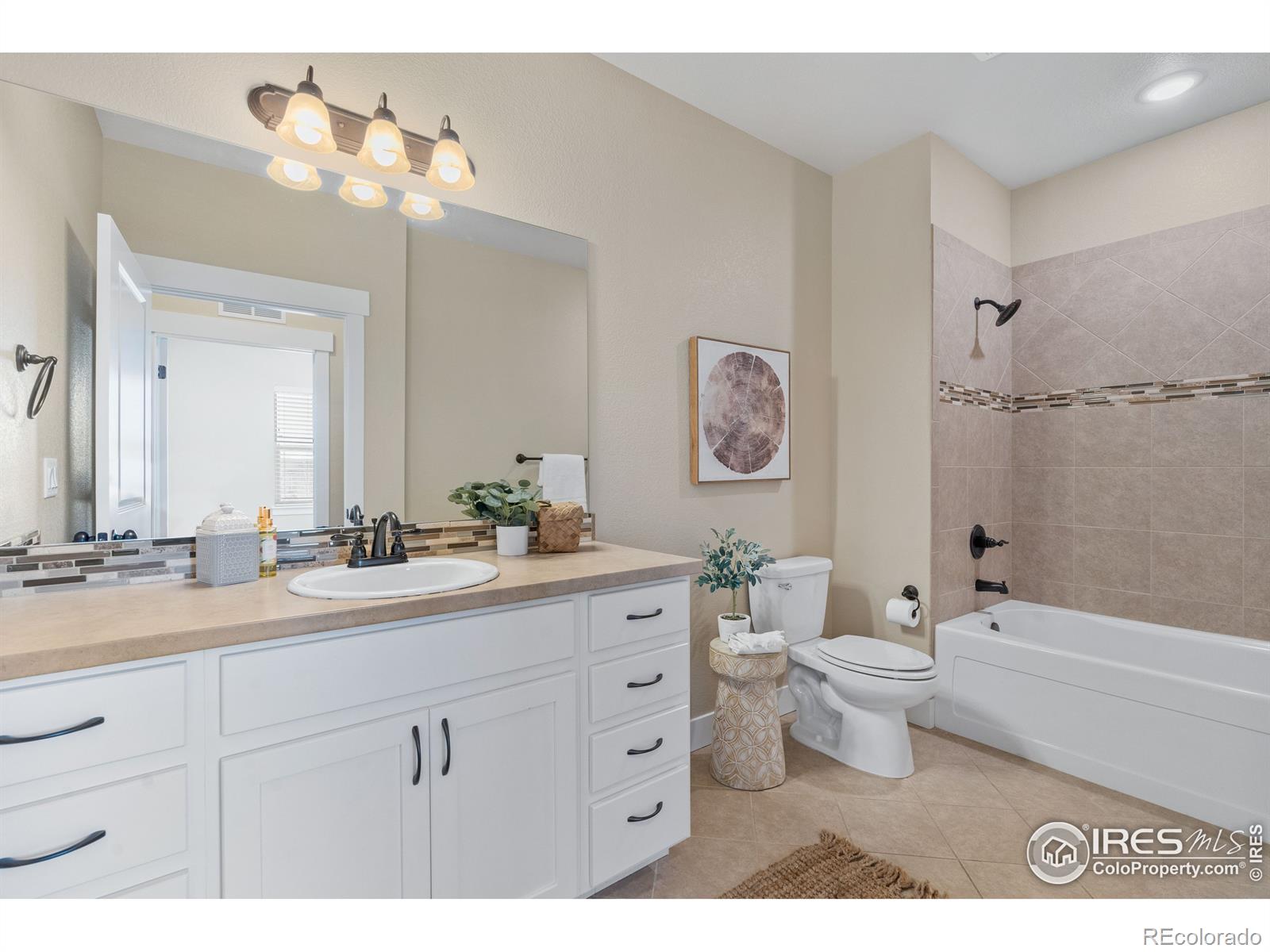 MLS Image #23 for 4662  hahns peak drive,loveland, Colorado