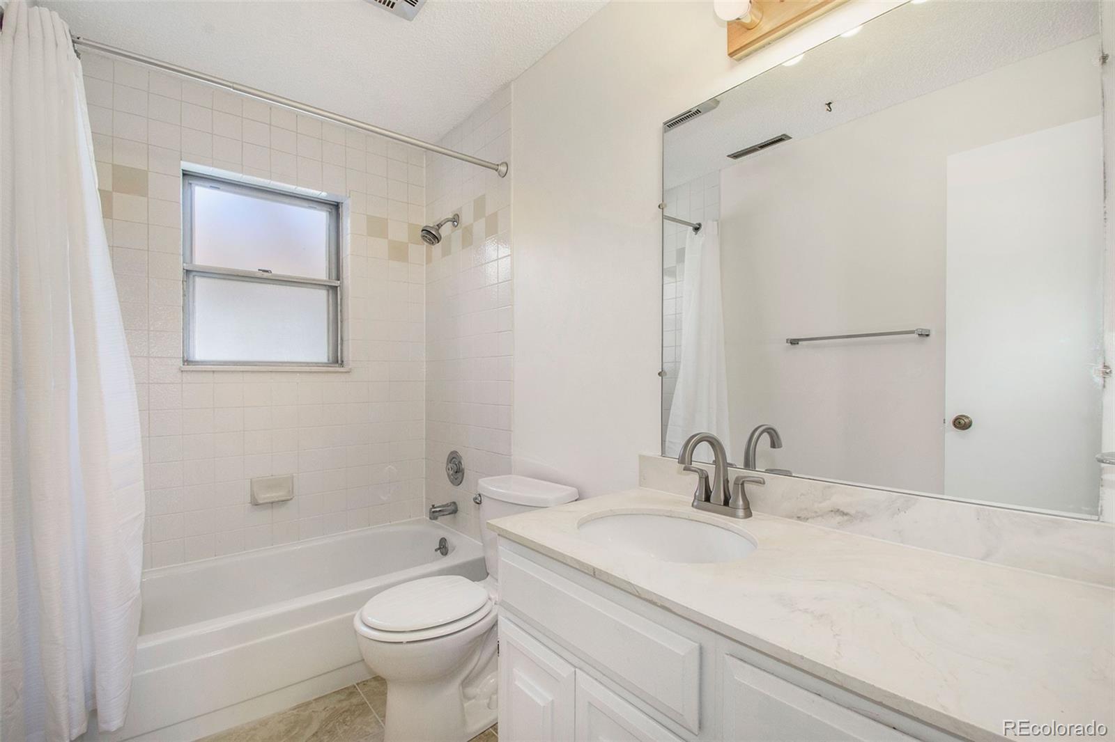 MLS Image #11 for 7110 s gaylord street,centennial, Colorado