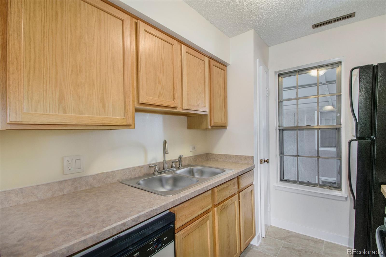MLS Image #2 for 7110 s gaylord street,centennial, Colorado