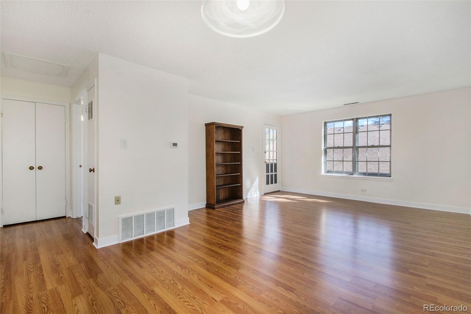 MLS Image #4 for 7110 s gaylord street,centennial, Colorado