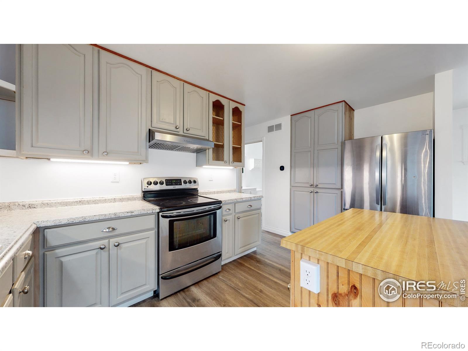 MLS Image #3 for 212  gunn avenue,berthoud, Colorado