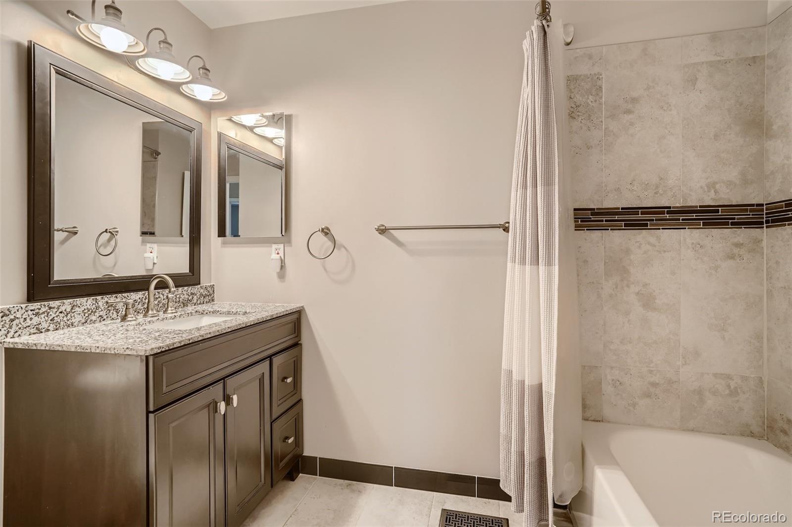 MLS Image #11 for 8481  everett way,arvada, Colorado