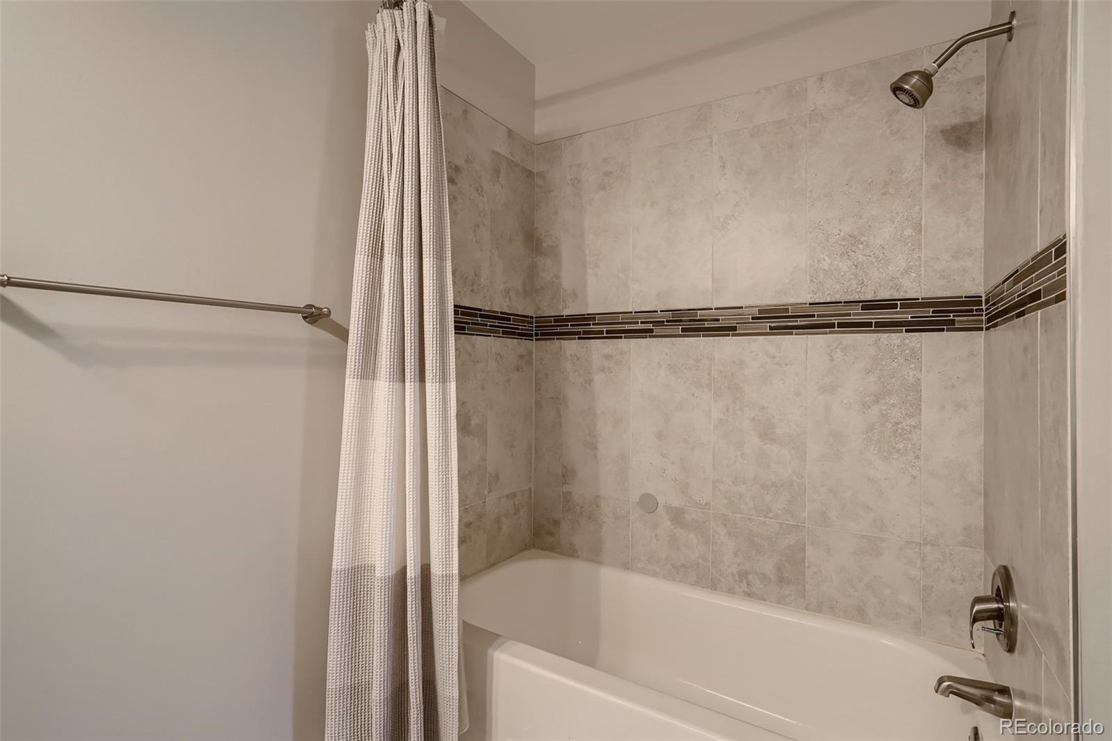 MLS Image #12 for 8481  everett way,arvada, Colorado