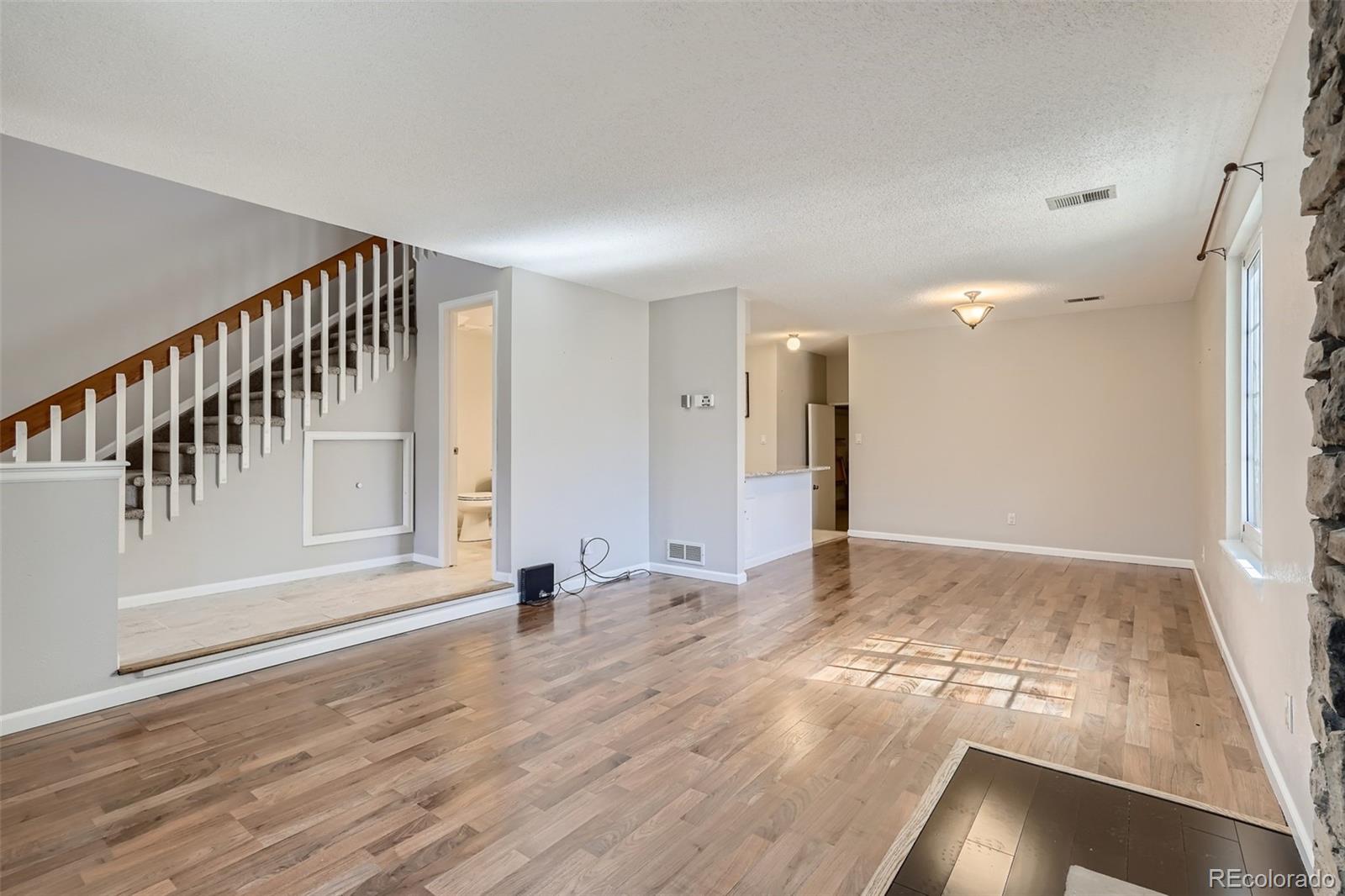 MLS Image #4 for 8481  everett way,arvada, Colorado