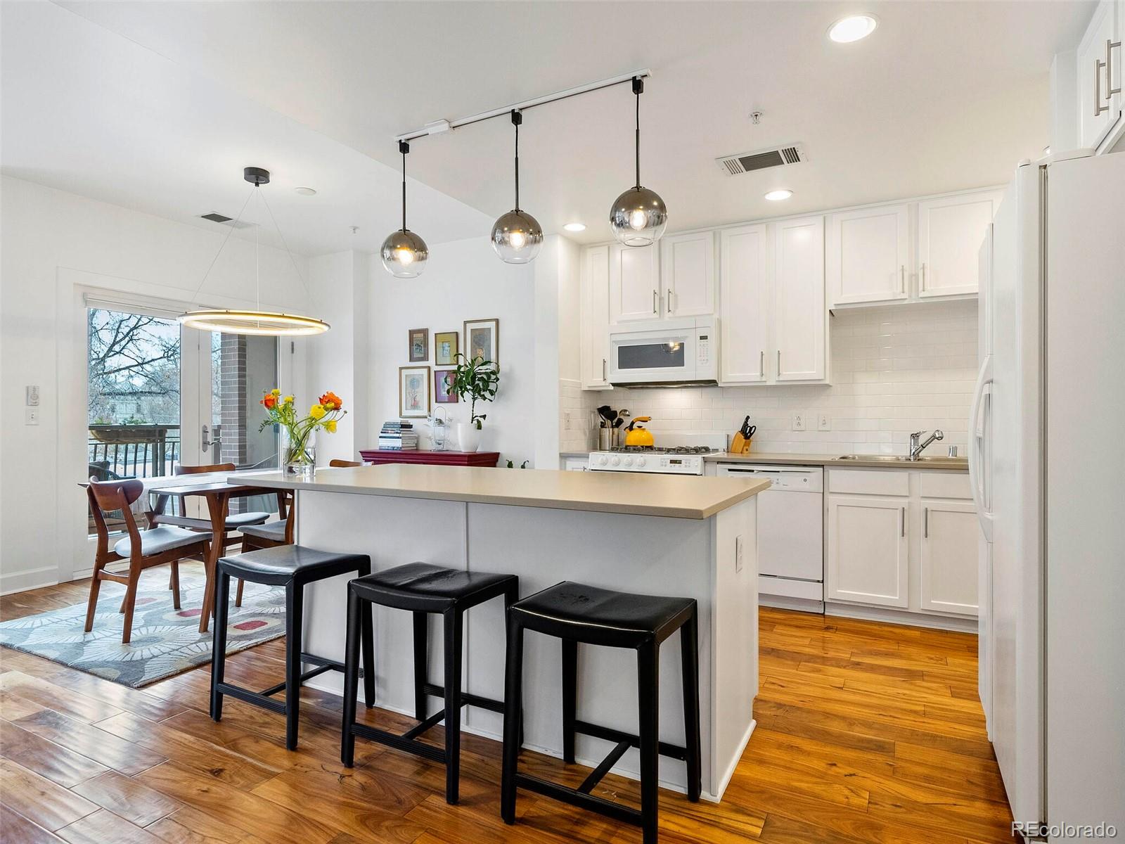 MLS Image #6 for 1630  clarkson street,denver, Colorado