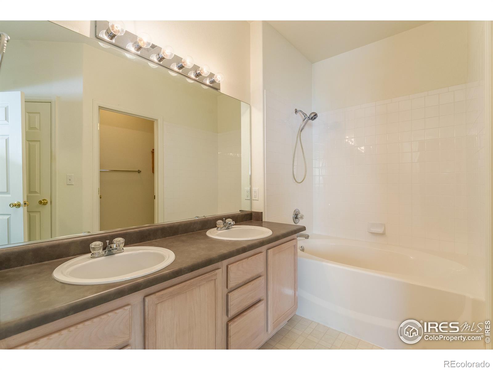 MLS Image #18 for 5151  29th street,greeley, Colorado