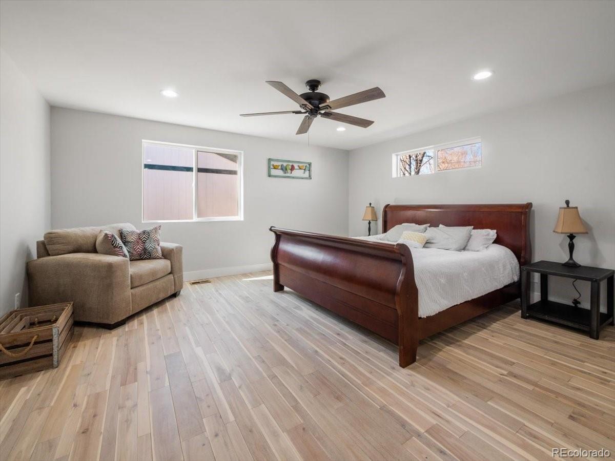 MLS Image #17 for 1645  yosemite street,denver, Colorado