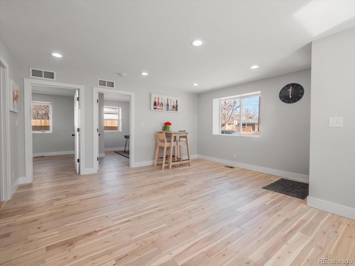 MLS Image #6 for 1645  yosemite street,denver, Colorado