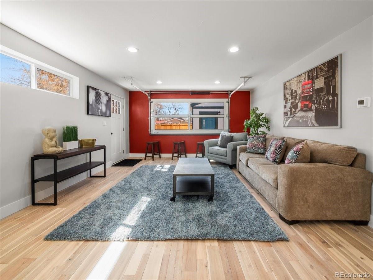MLS Image #8 for 1645  yosemite street,denver, Colorado