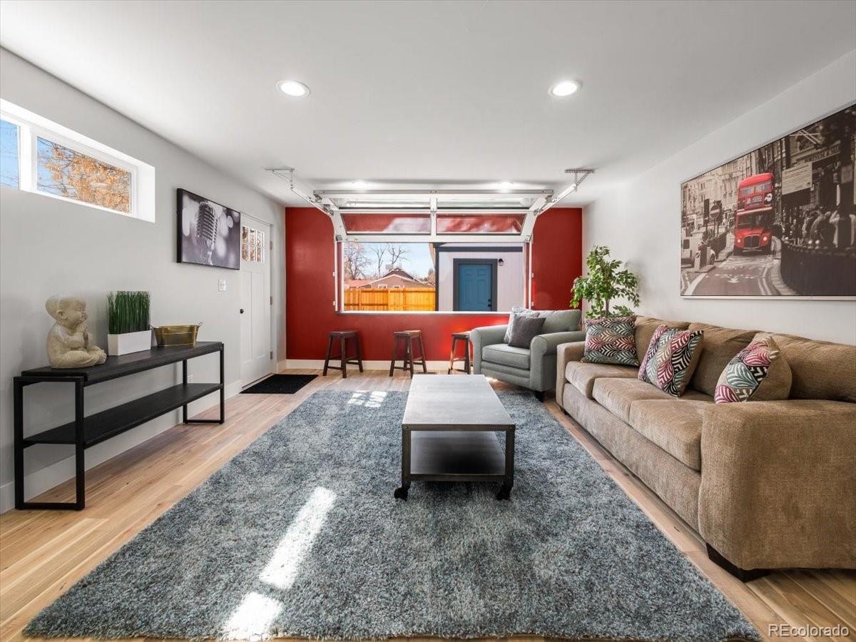 MLS Image #9 for 1645  yosemite street,denver, Colorado