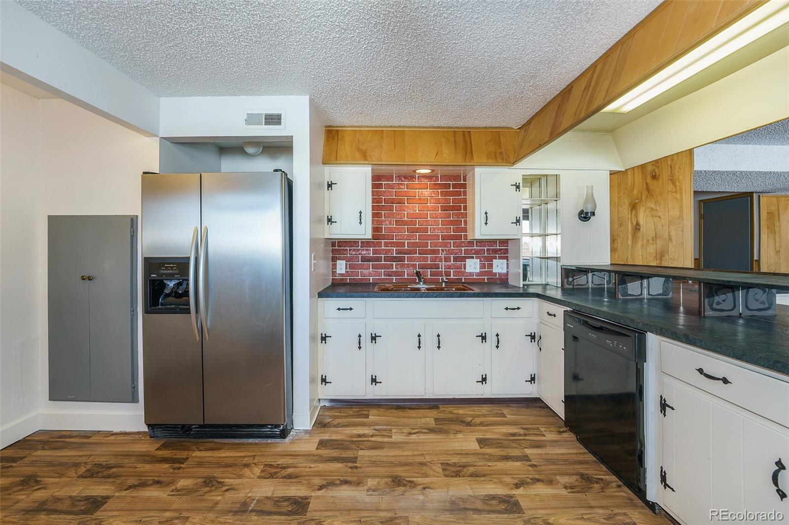 MLS Image #3 for 8221 w 72nd place,arvada, Colorado