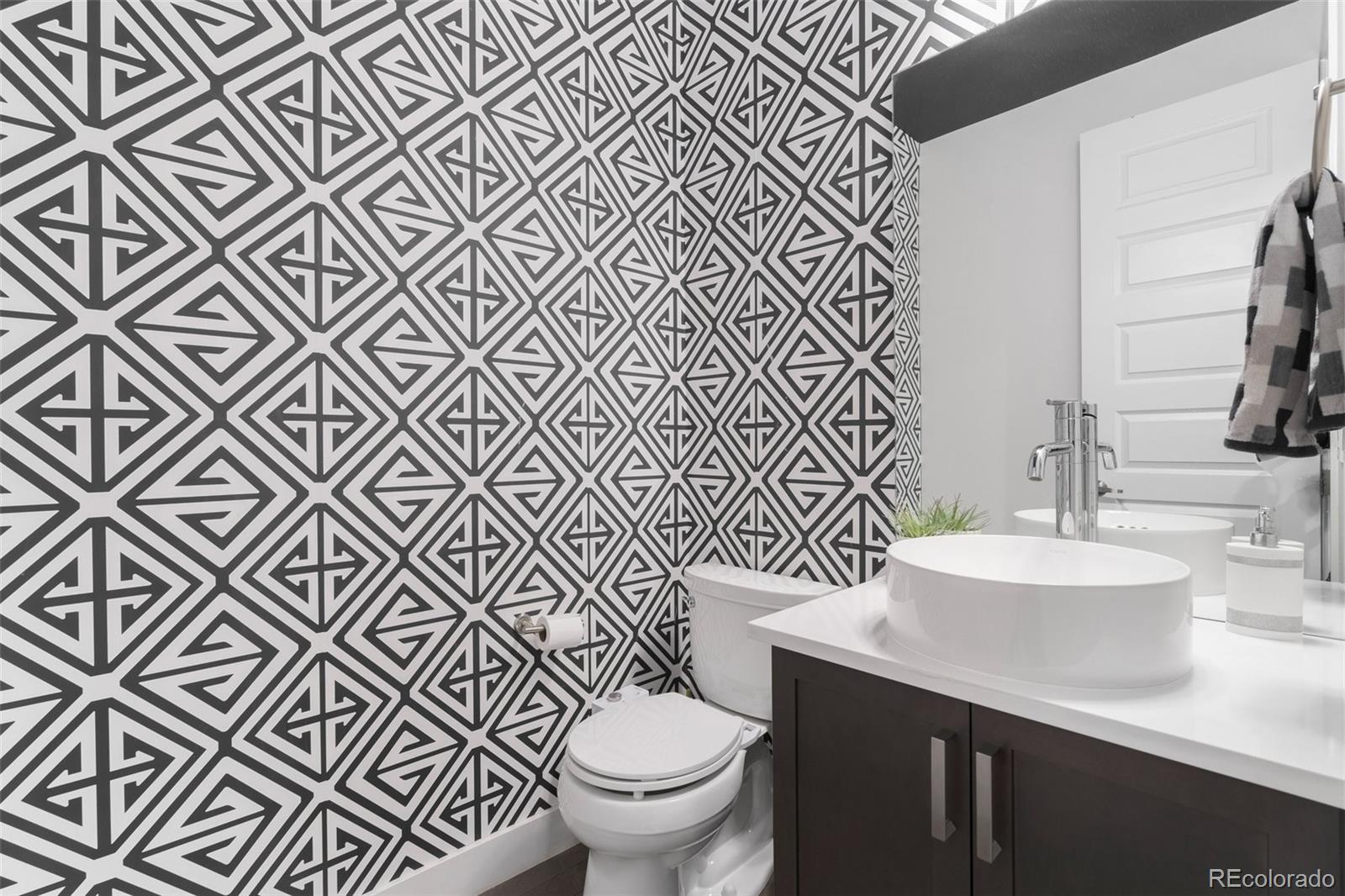 MLS Image #9 for 2639  17th street,denver, Colorado