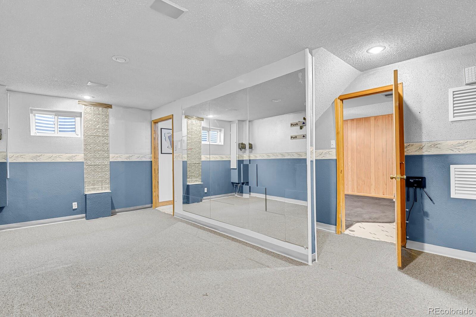 MLS Image #19 for 18941 e chaffee place,denver, Colorado