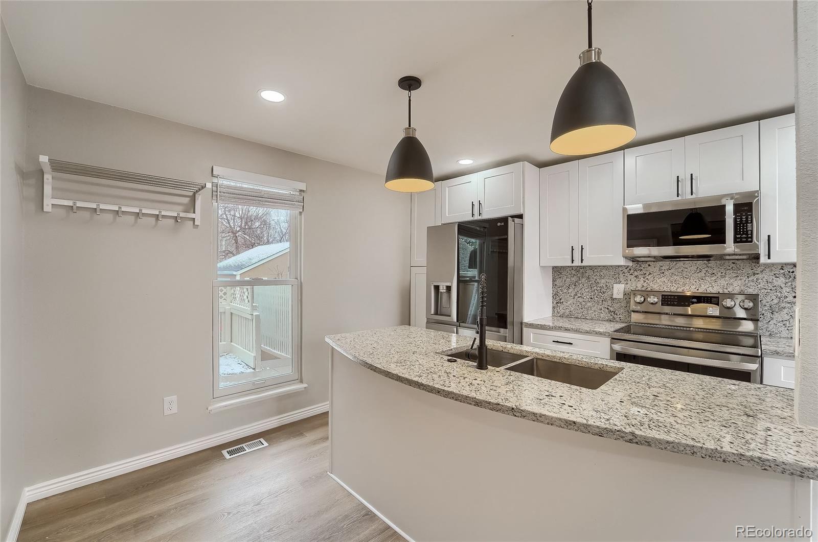 MLS Image #1 for 923  reynolds farm lane,longmont, Colorado