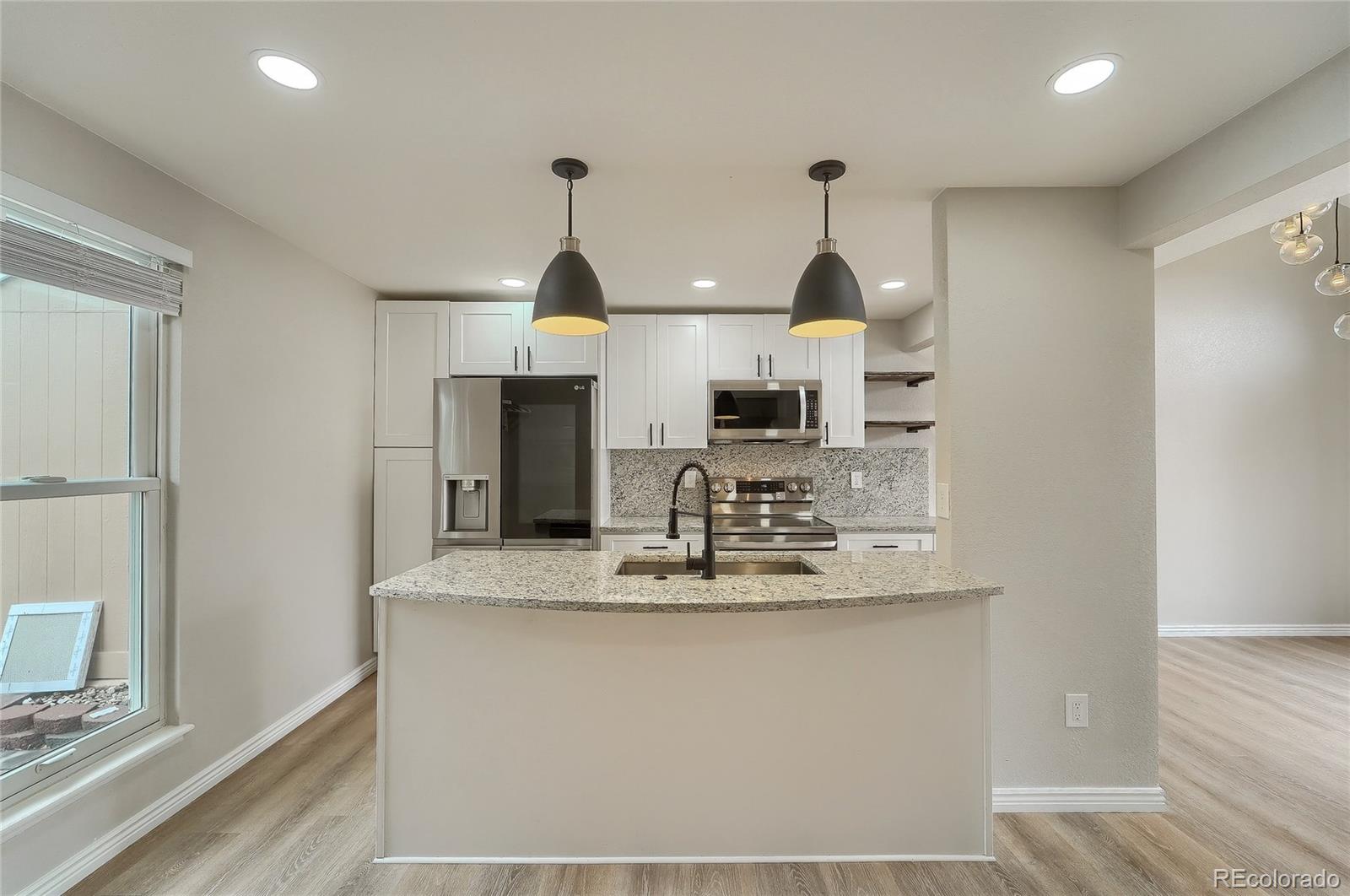 MLS Image #2 for 923  reynolds farm lane,longmont, Colorado