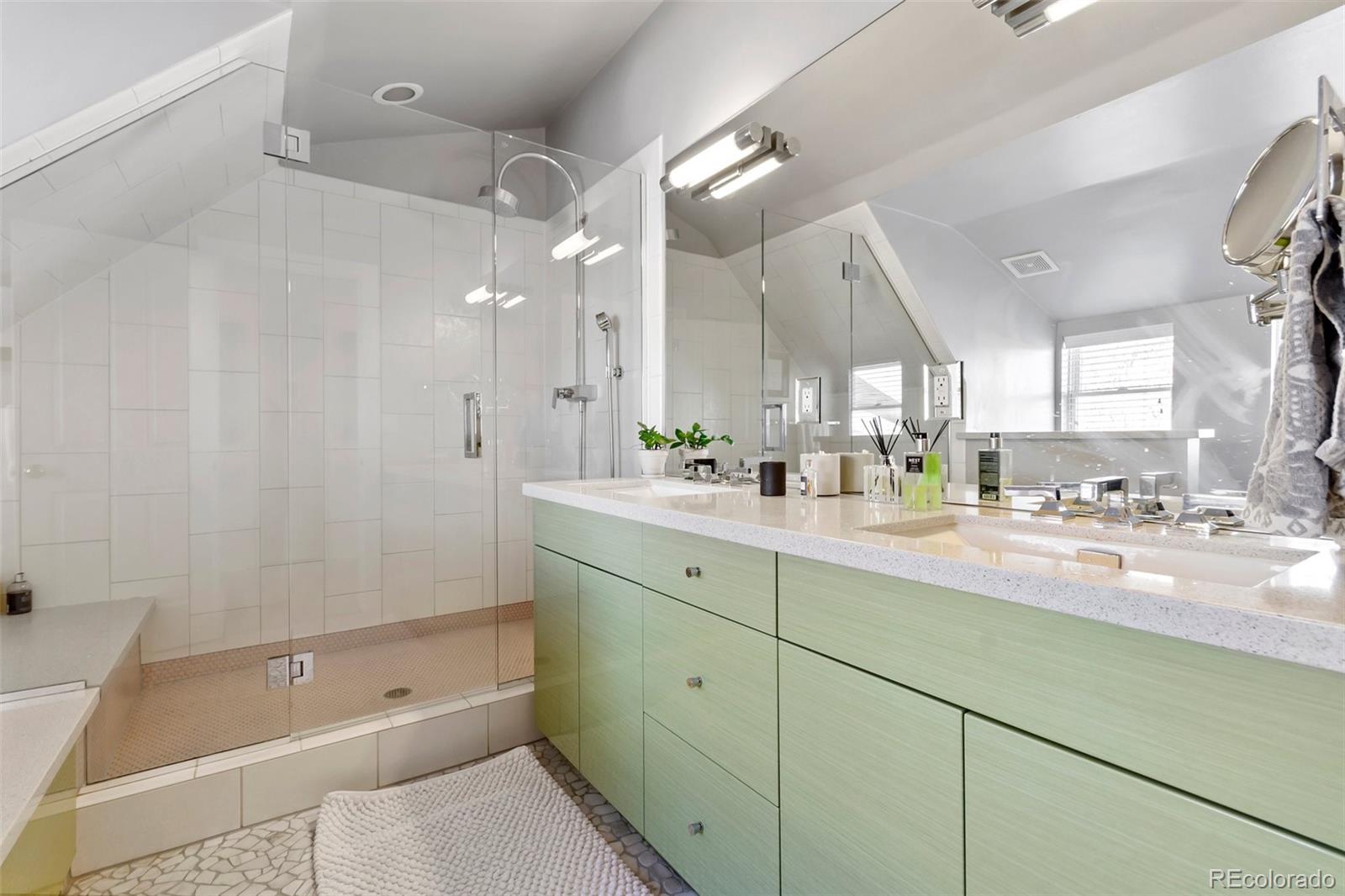 MLS Image #25 for 1025 e 17th avenue,denver, Colorado